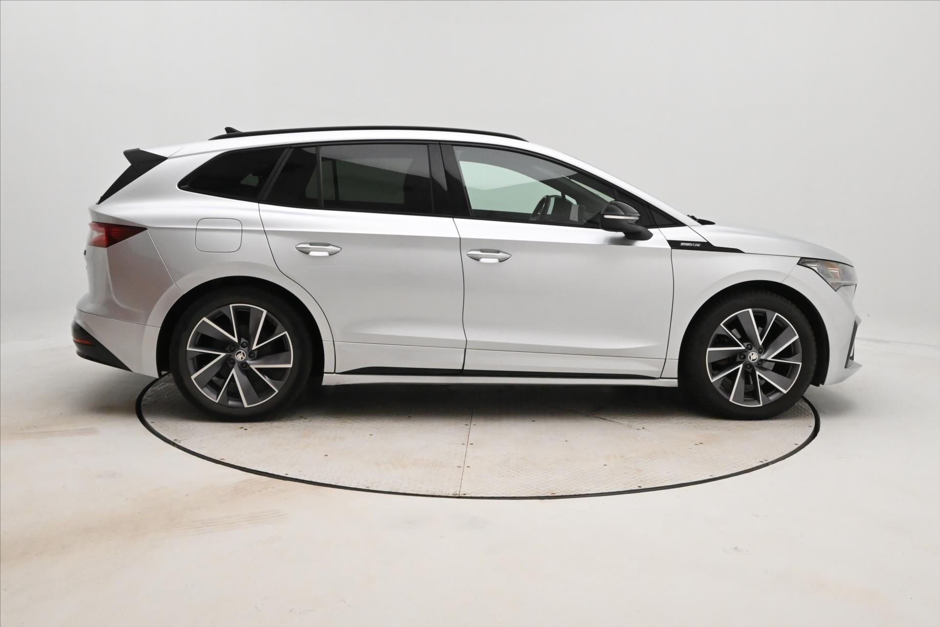 Hlavní fotografie vozu Škoda Enyaq iV 60 132kW SportPlus SOH 87%  Záruka až 3 rok (4)