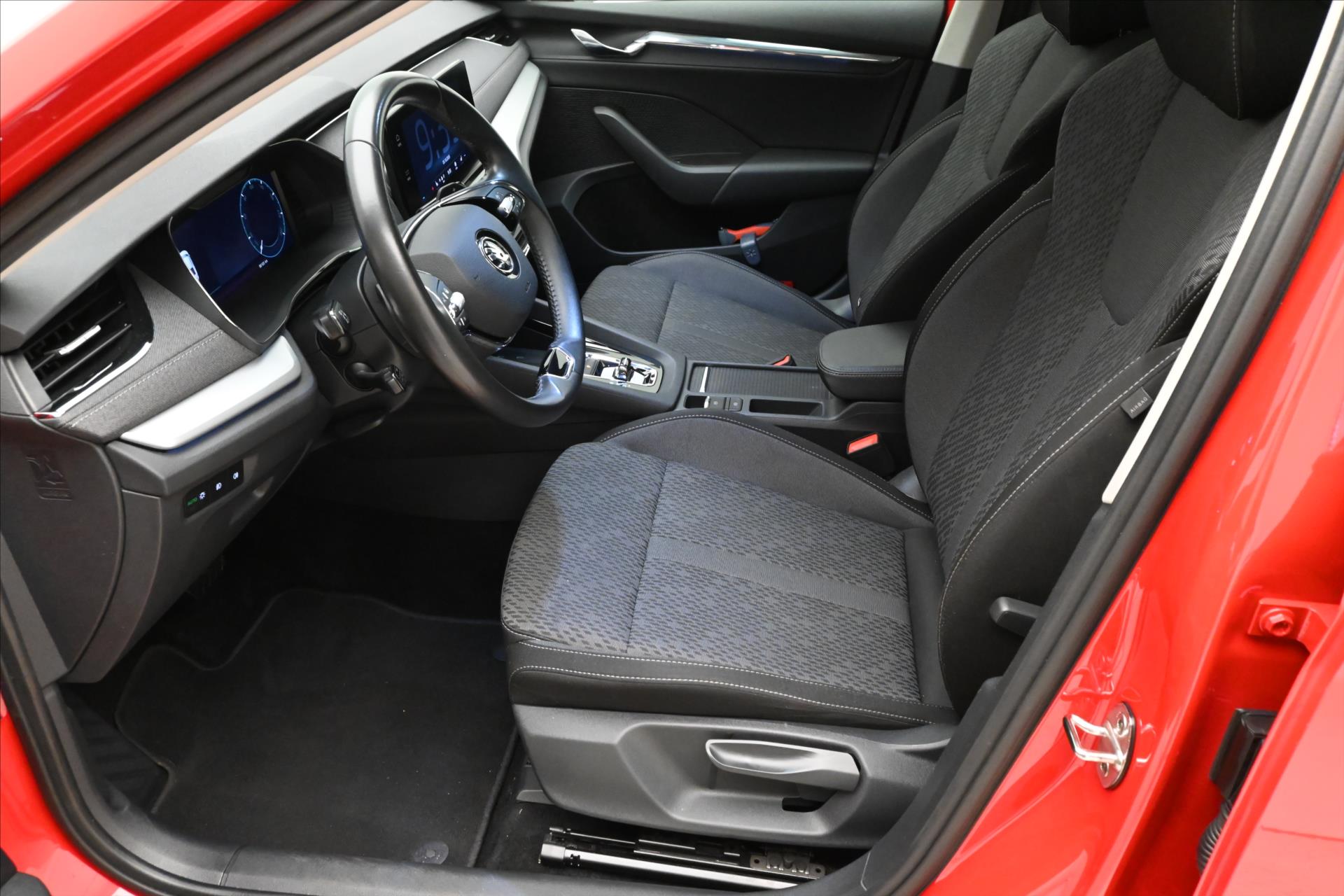 Hlavní fotografie vozu Škoda Octavia 1,0 TSI e-TEC 81kW DSG Style Záruka až 5 let (13)
