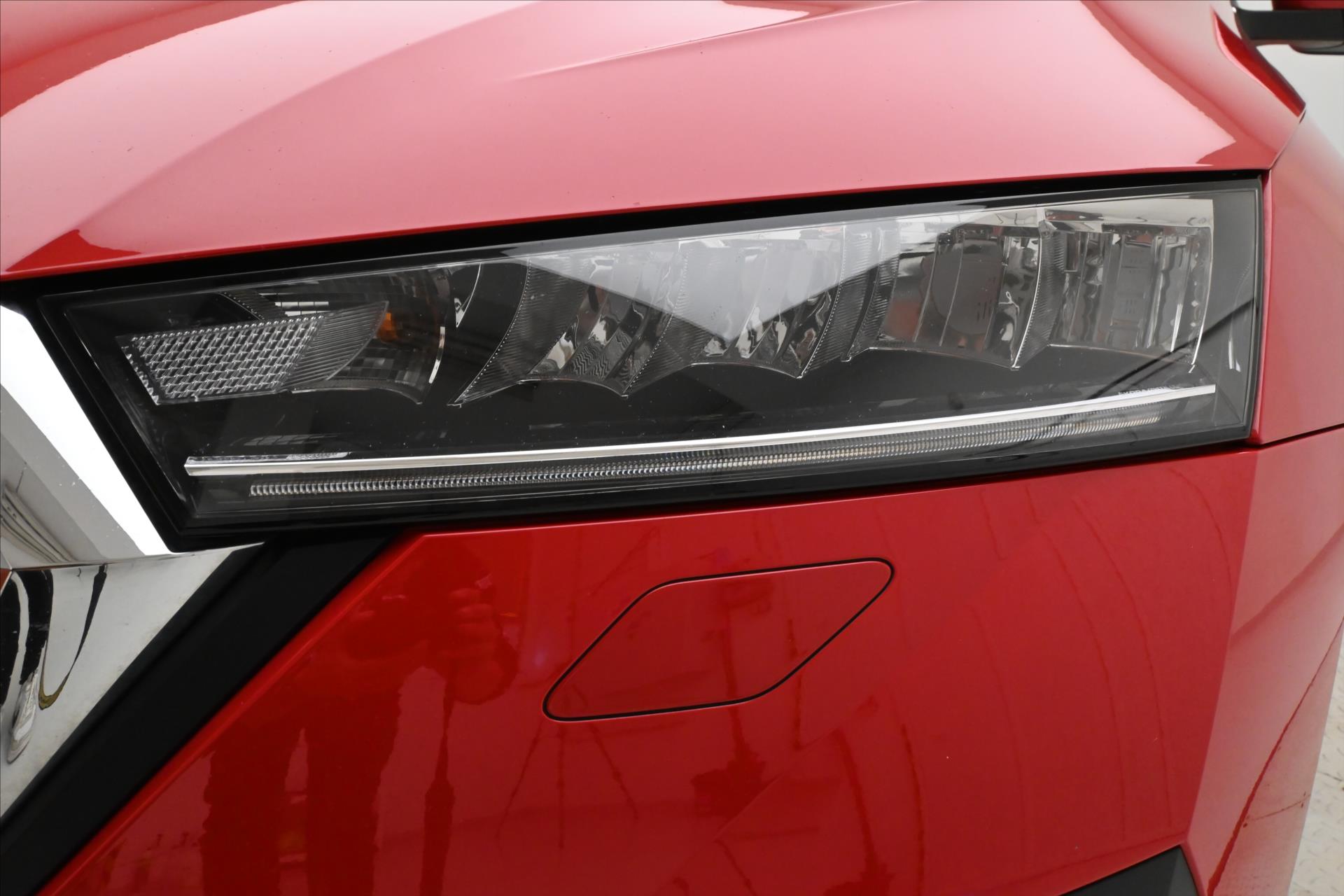 Hlavní fotografie vozu Škoda Octavia 1,0 TSI e-TEC 81kW DSG Style Záruka až 5 let (31)