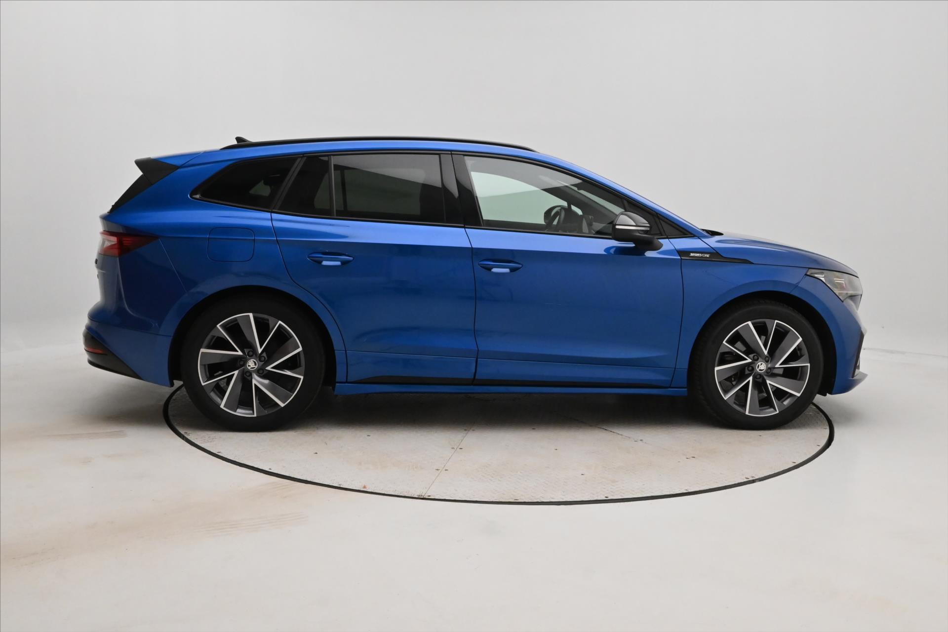Main photo of the car Skoda Enyaq iV 60 132kW Sportline Záruka až 3 roky (4)