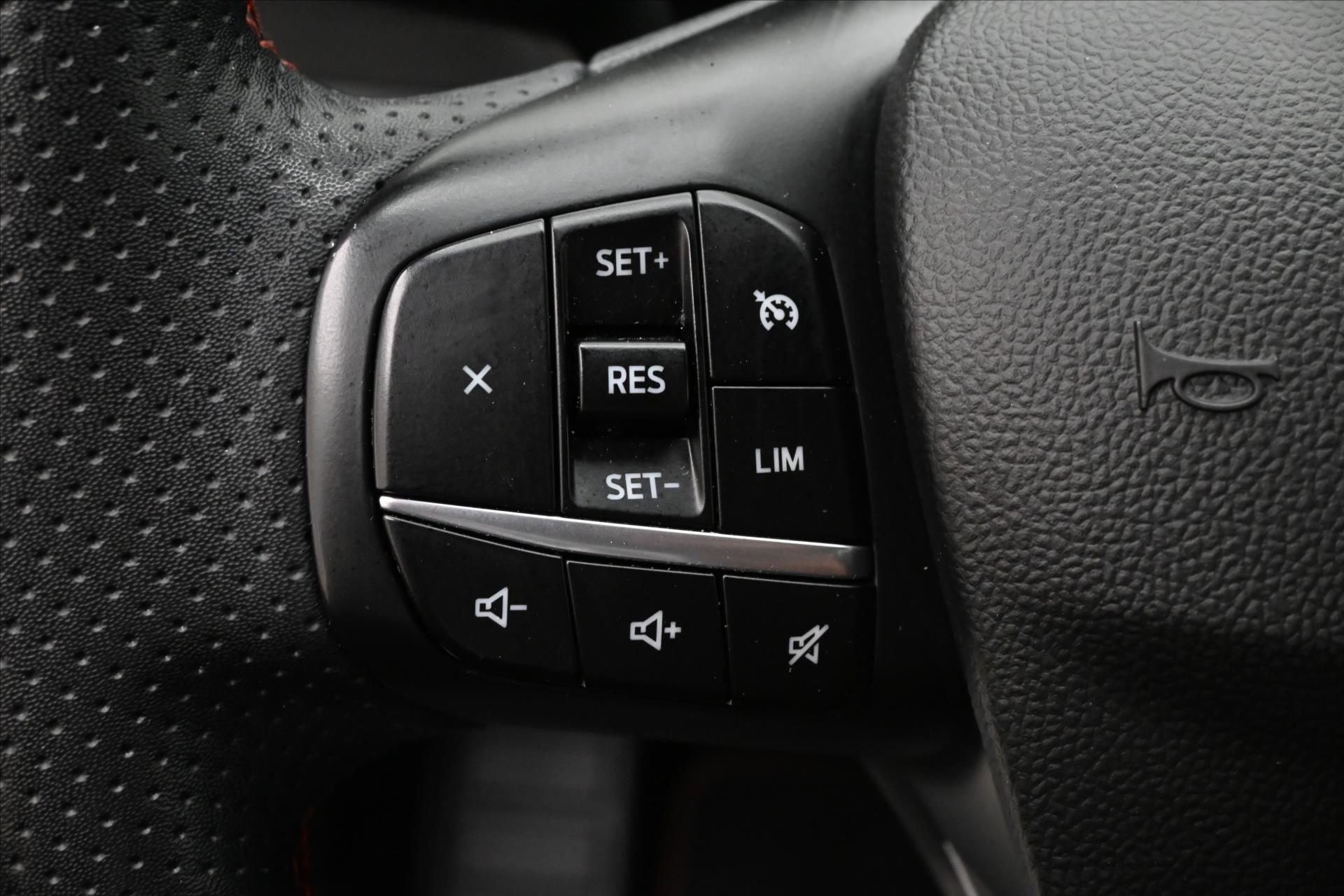 Hlavní fotografie vozu Ford Kuga 2,5 Hybrid 112kW ST-Line AT Záruka až 5 let (22)