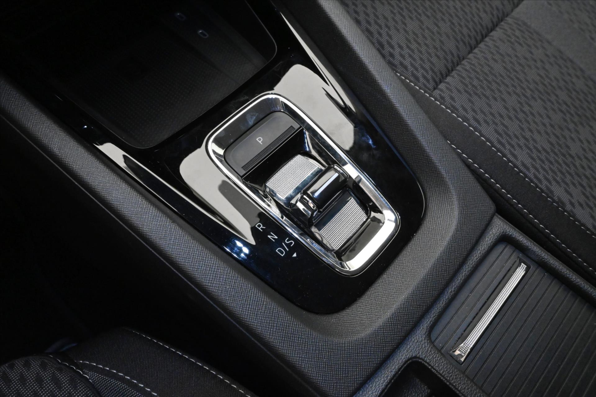 Hlavní fotografie vozu Škoda Octavia 2,0 TDI 110kW DSG Style Záruka až 5 let (19)