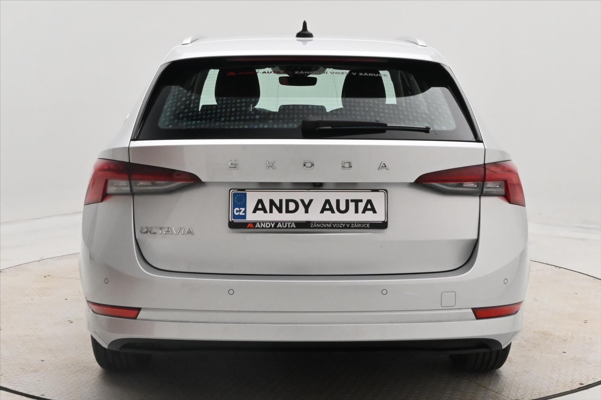 Hlavní fotografie vozu Škoda Octavia 2,0 TDI 110kW DSG Style Záruka až 5 let (6)