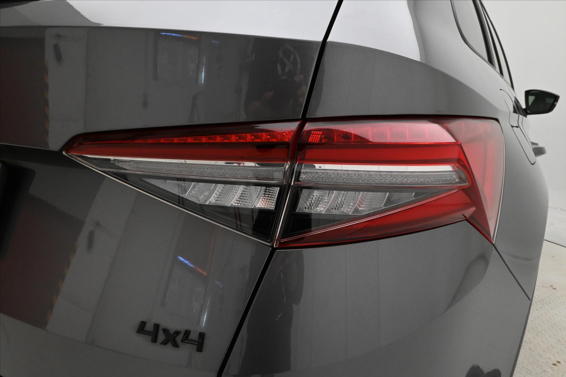 Hlavní fotografie vozu Škoda Kodiaq 2,0 TDI 147kW DSG 4x4 Sportline Záruka až 5 let (31)