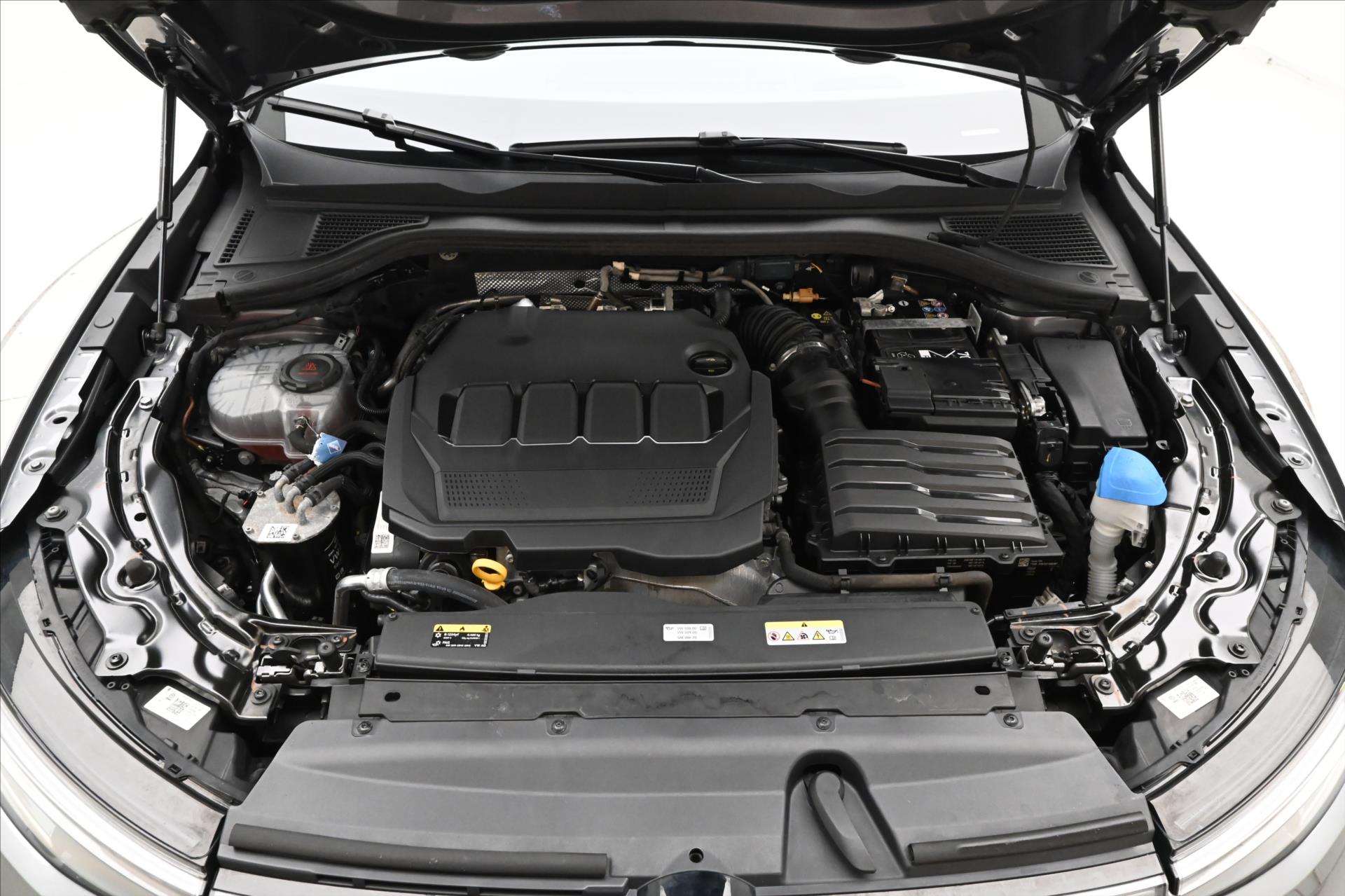 Main photo of the car Volkswagen Passat 2.0 TDI 110 kW DSG Business Warranty up to 5 years (9)