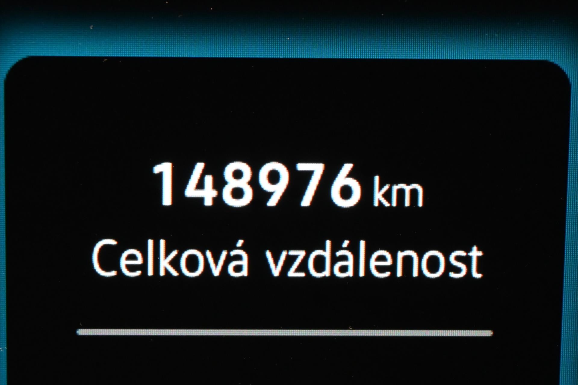 Main photo of the car Volkswagen Passat 2.0 TDI 110 kW DSG Business Warranty up to 5 years (17)