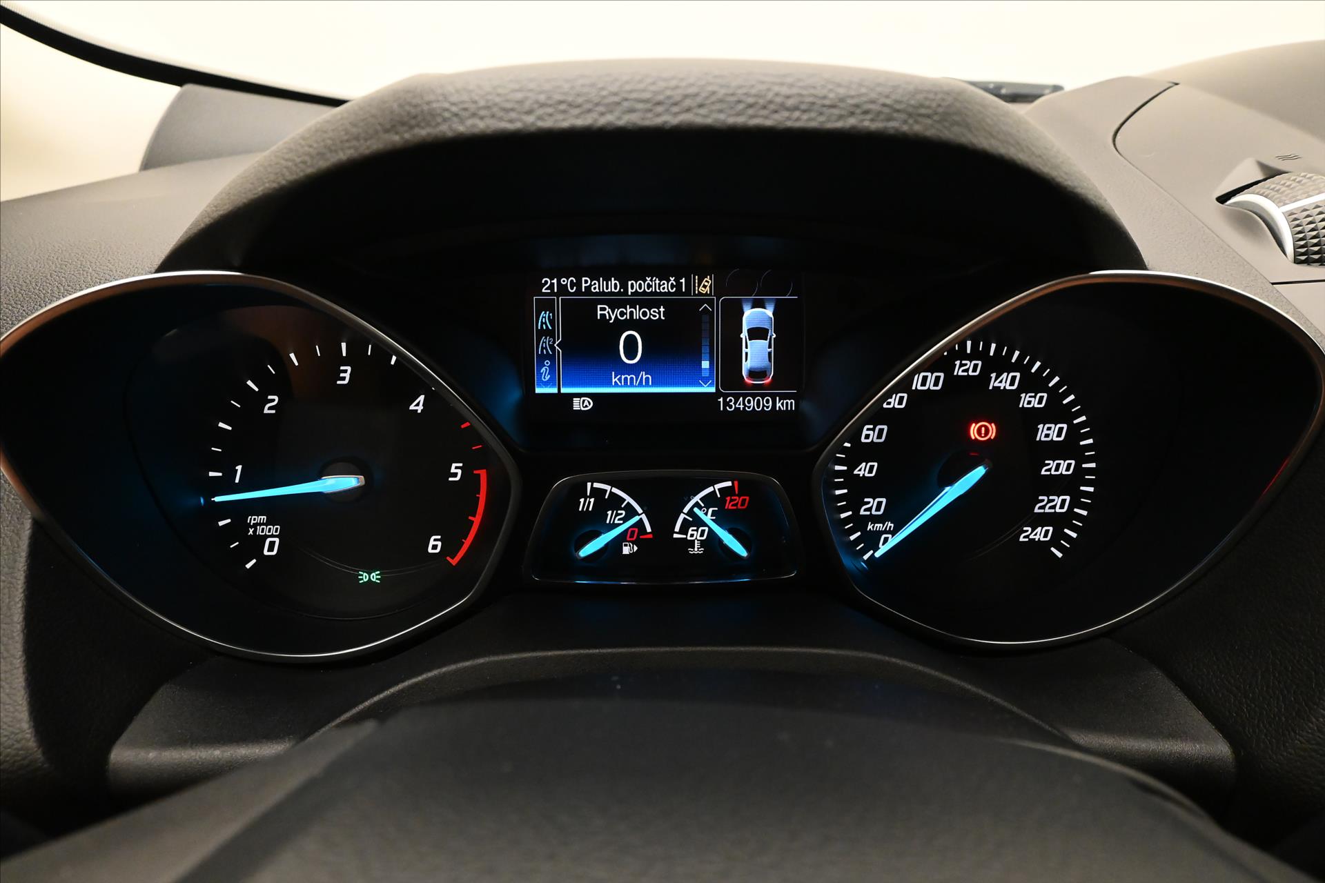 Main photo of the car Ford Kug 2,0 TDCi 110kW Tažné Záruka až 5 let (16)