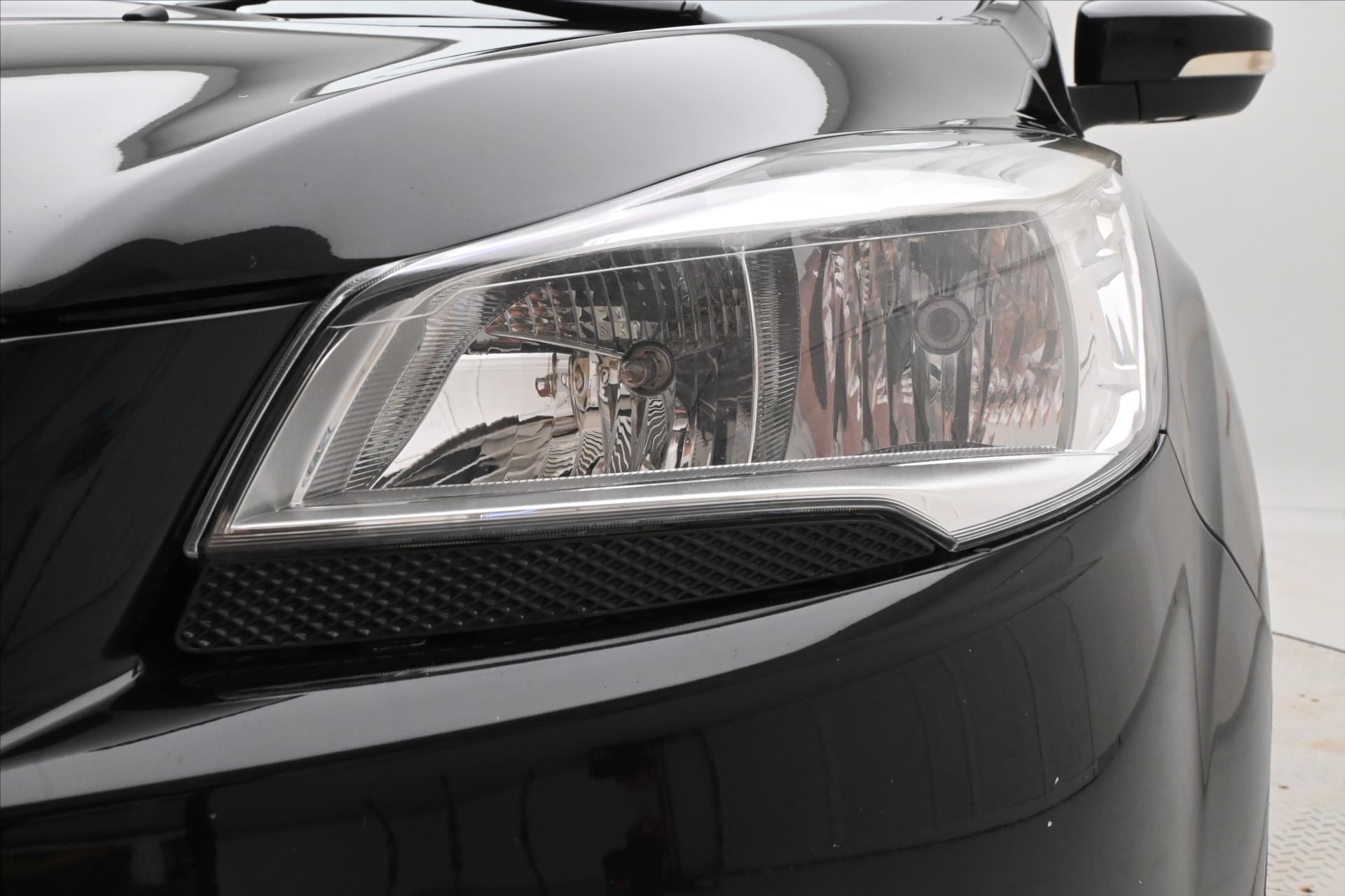 Main photo of the car Ford Kug 2,0 TDCi 110kW Tažné Záruka až 5 let (28)