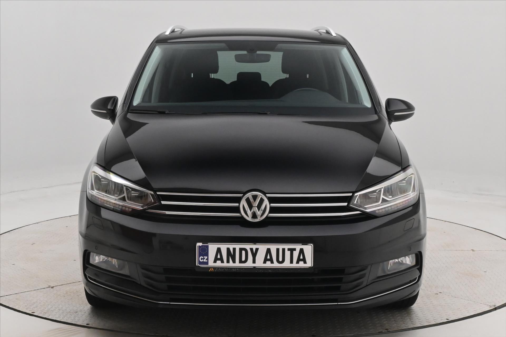 Hlavní fotografie vozu Volkswagen Touran 2,0 TDI 110kW DSG Highline 7míst Záruka až 5 let (2)