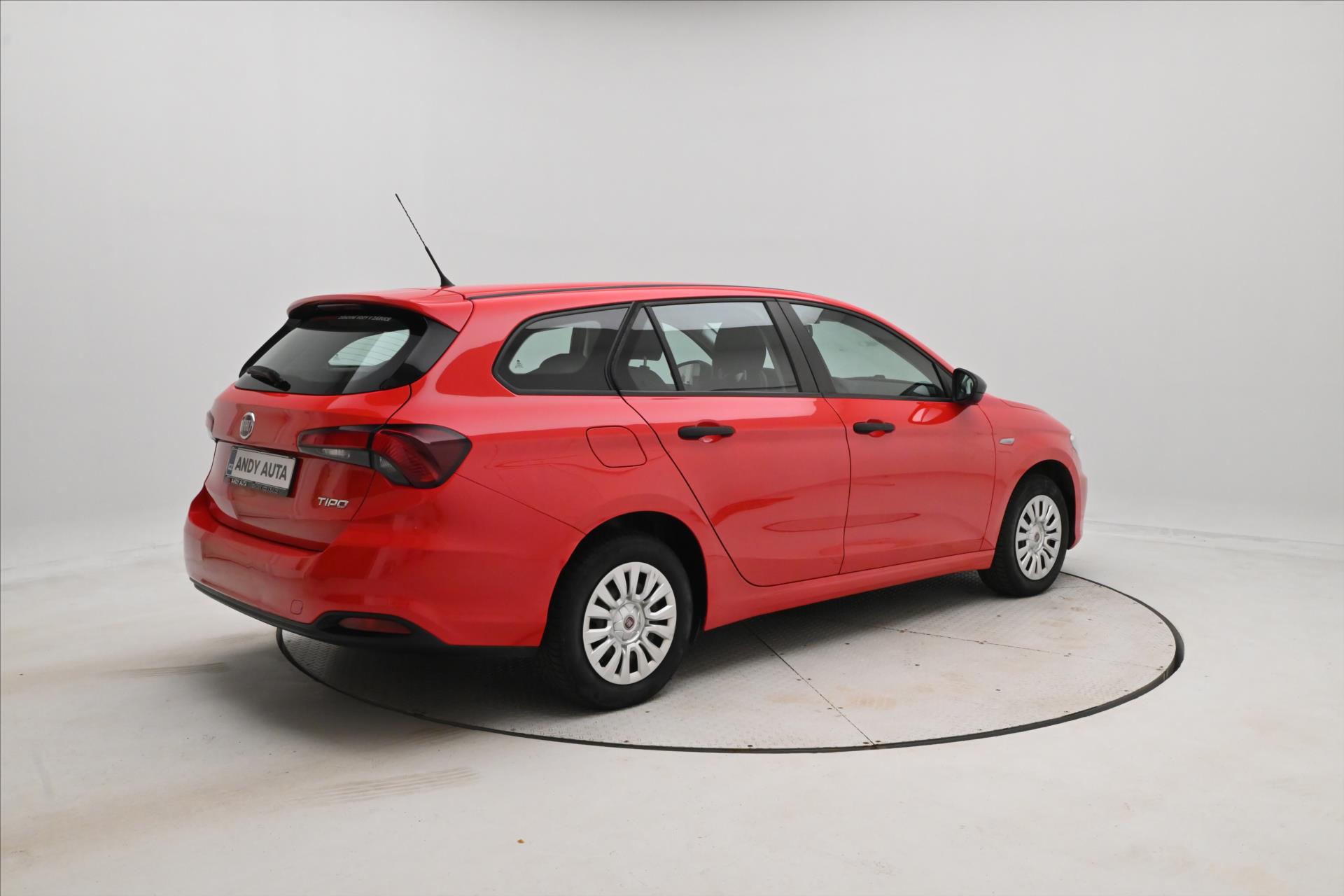 Main photo of the car Fiat Tipo 1,3 MultiJet 70kW nová STK Záruka až 5 let (5)