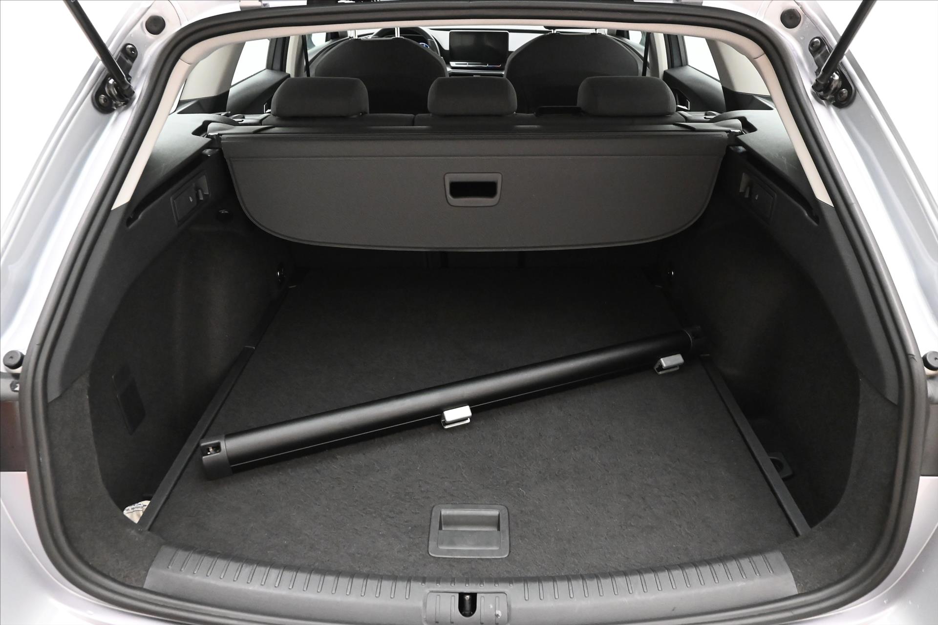 Hlavní fotografie vozu Seat Leon 2,0 TDI 110 kW STYLE Záruka až 5 let (10)
