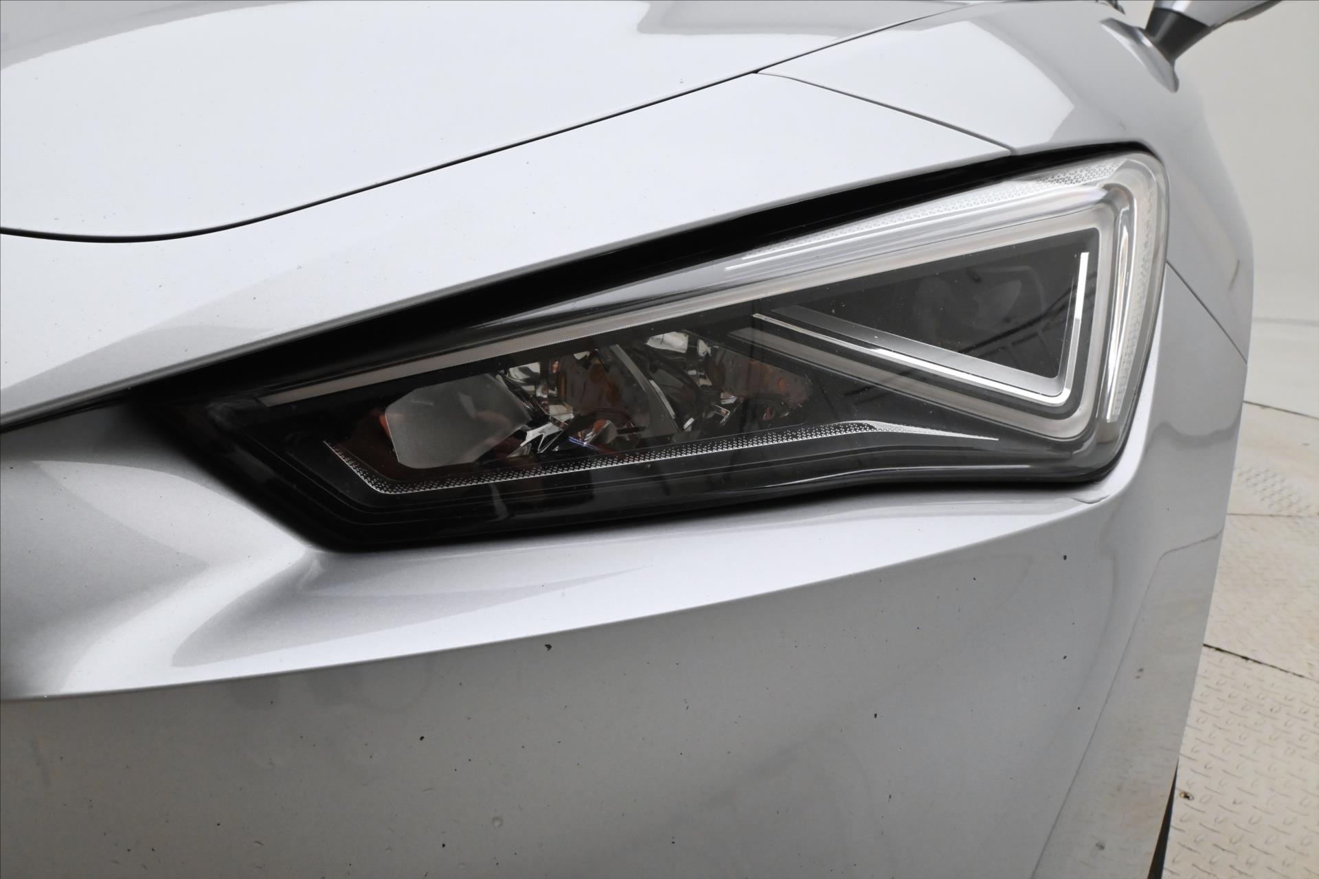Hlavní fotografie vozu Seat Leon 2,0 TDI 110 kW STYLE Záruka až 5 let (29)