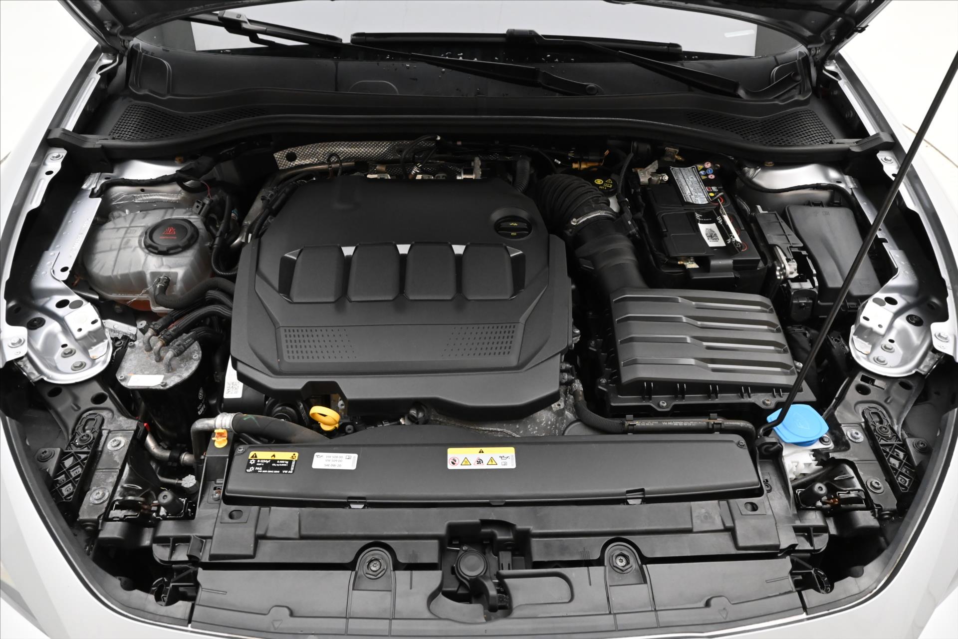 Hlavní fotografie vozu Seat Leon 2,0 TDI 110 kW STYLE Záruka až 5 let (9)