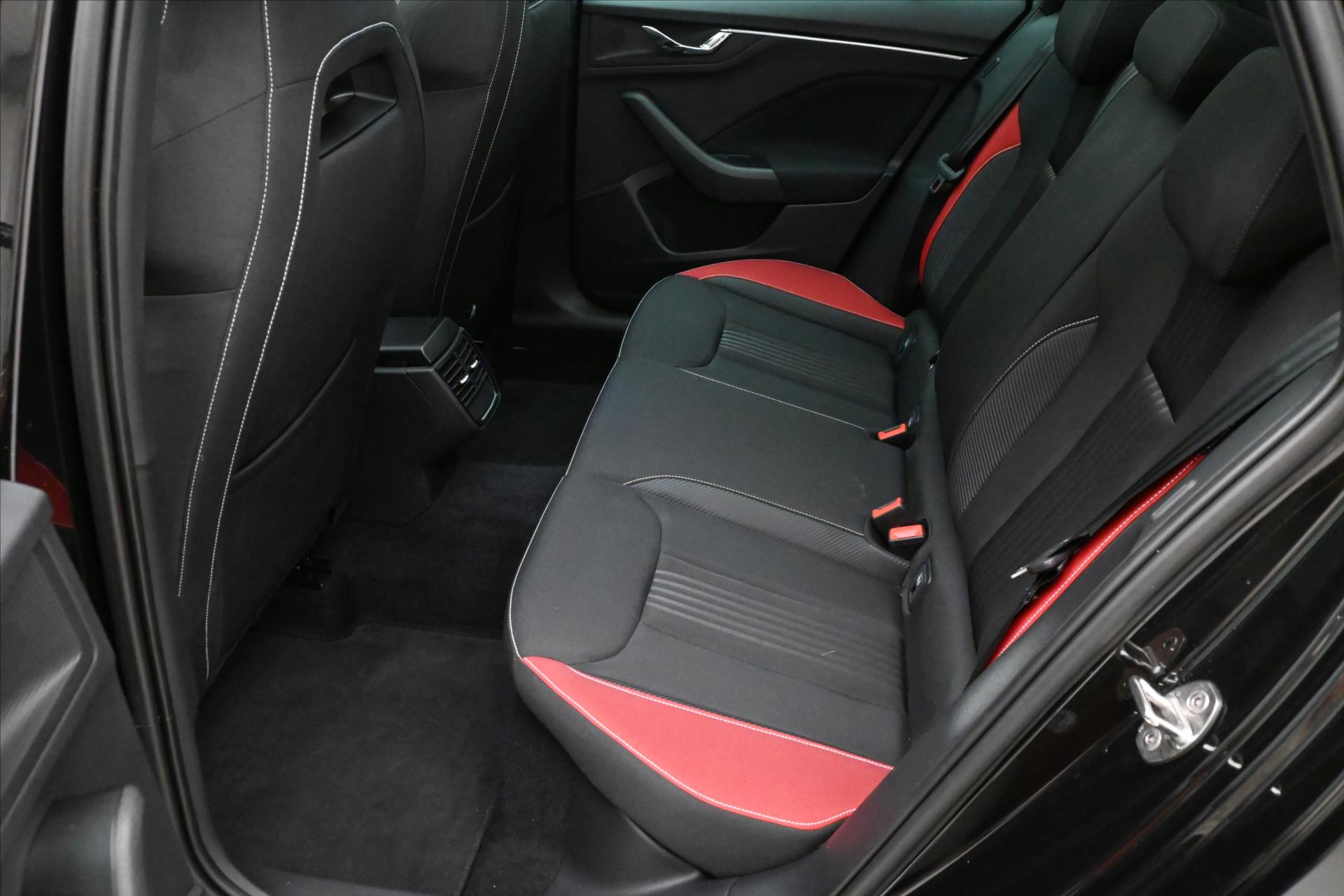 Hlavní fotografie vozu Škoda Kamiq 1,0 TSI 81kW MONTE CARLO Záruka až 5 let (15)