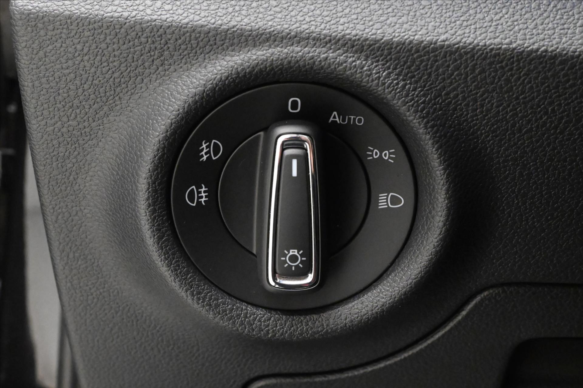 Hlavní fotografie vozu Škoda Kamiq 1,0 TSI 81kW MONTE CARLO Záruka až 5 let (22)