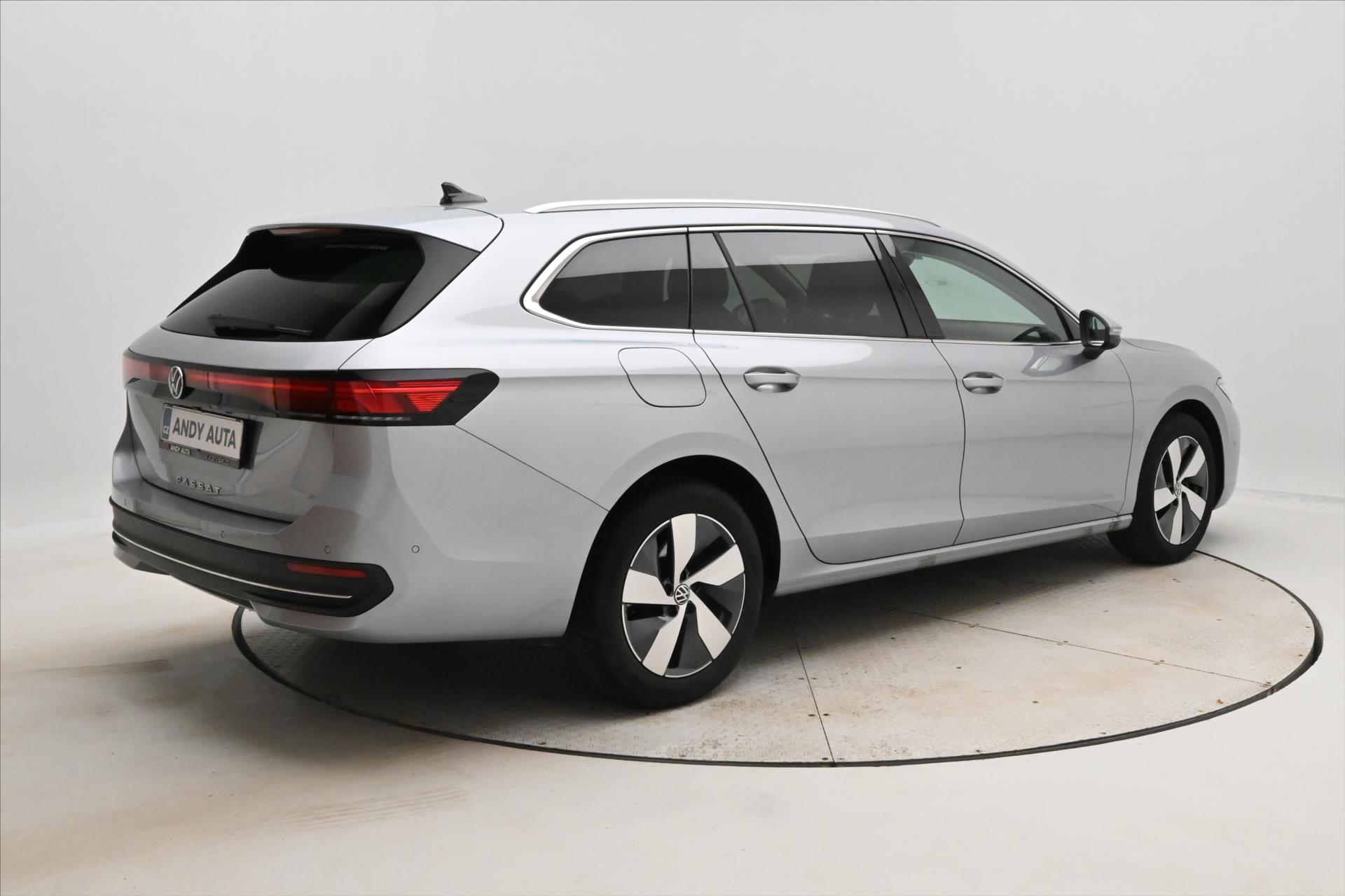 Hlavní fotografie vozu Volkswagen Passat 2,0 TDI 110kW DSG Business Záruka až 5 let (5)