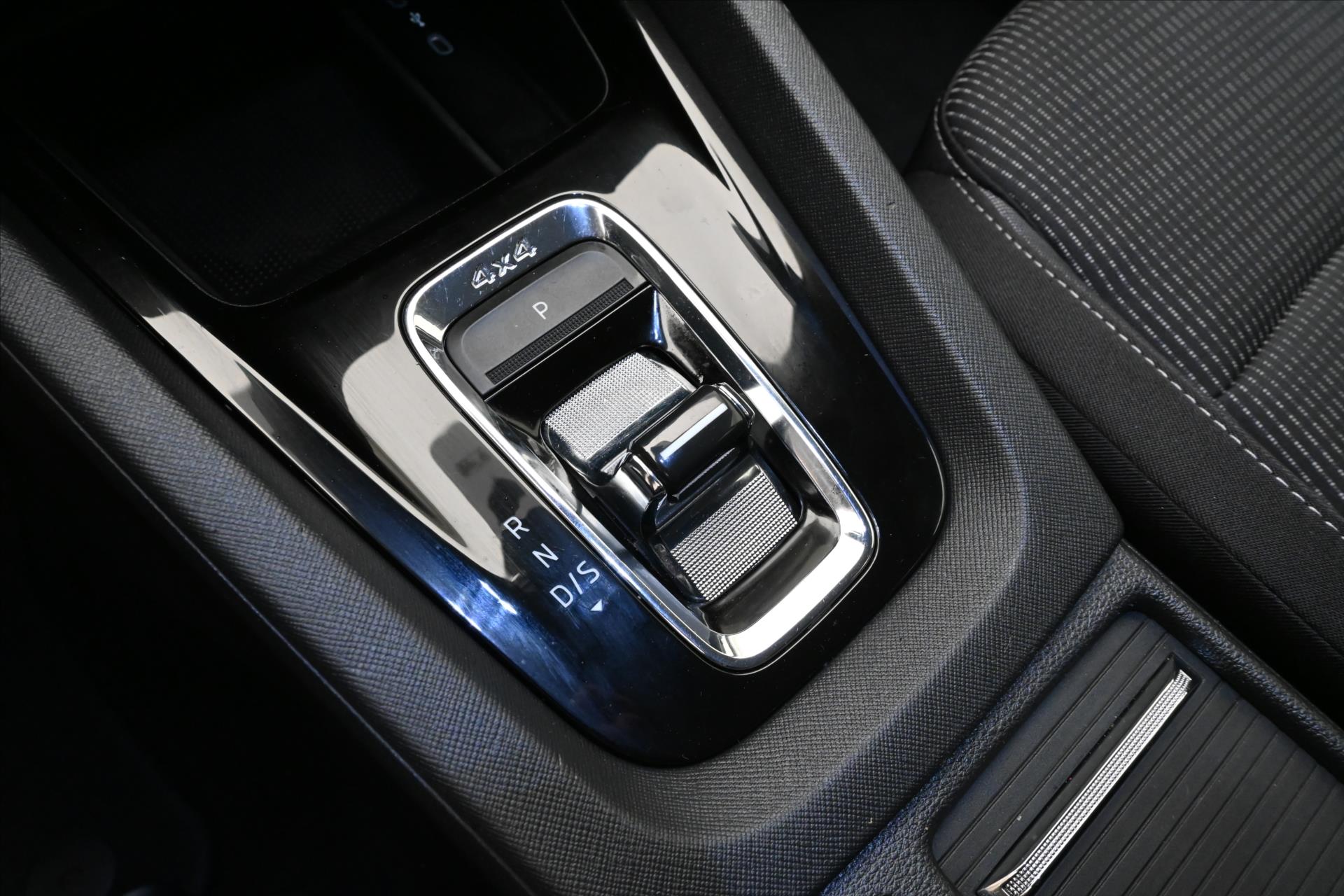 Hlavní fotografie vozu Škoda Octavia 2,0 TDI 110kW DSG Ambition 4x4 Záruka až 5 let (22)