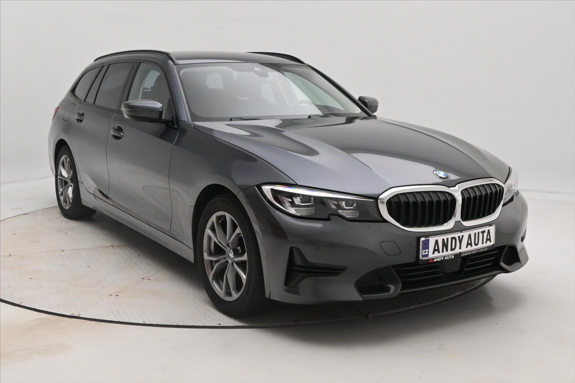 Main photo of the car BMW Row 3 2,0 320d 140 kW SportTouring Steptronic Záruka až 5 le (4)