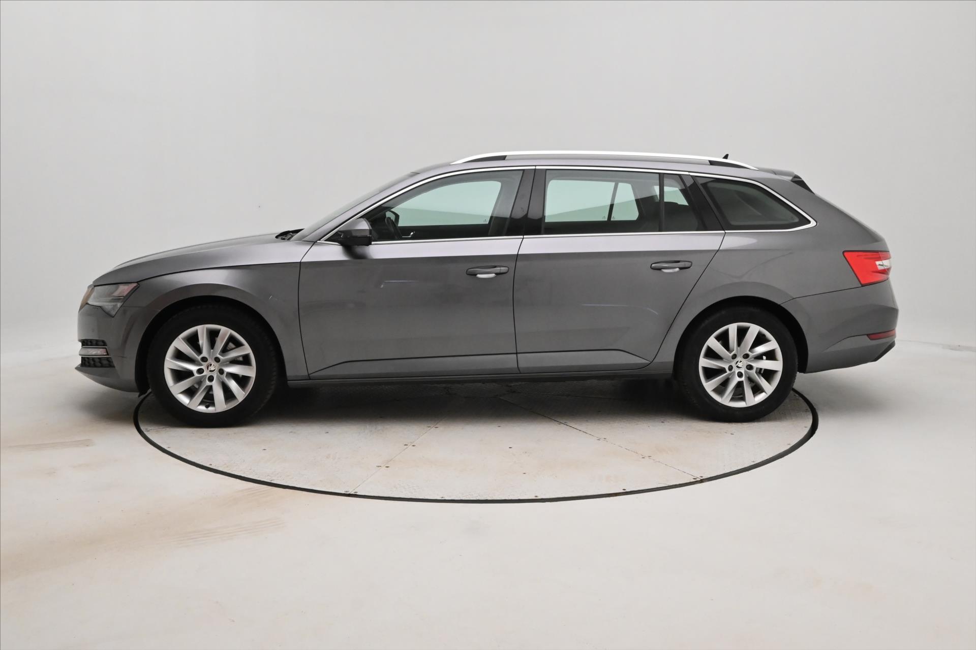 Main photo of the car Skoda Superb 2.0 TDI 110kW DSG Style Warranty up to 5 years (8)