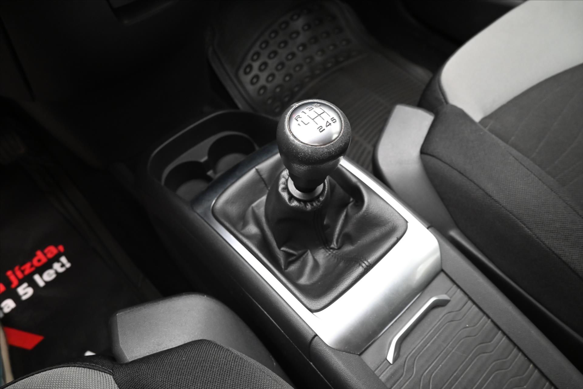 Hlavní fotografie vozu Citroën Grand C4 Picasso 2,0 HDI 110 kW 7 míst MANUÁL Záruka až 5 let (18)