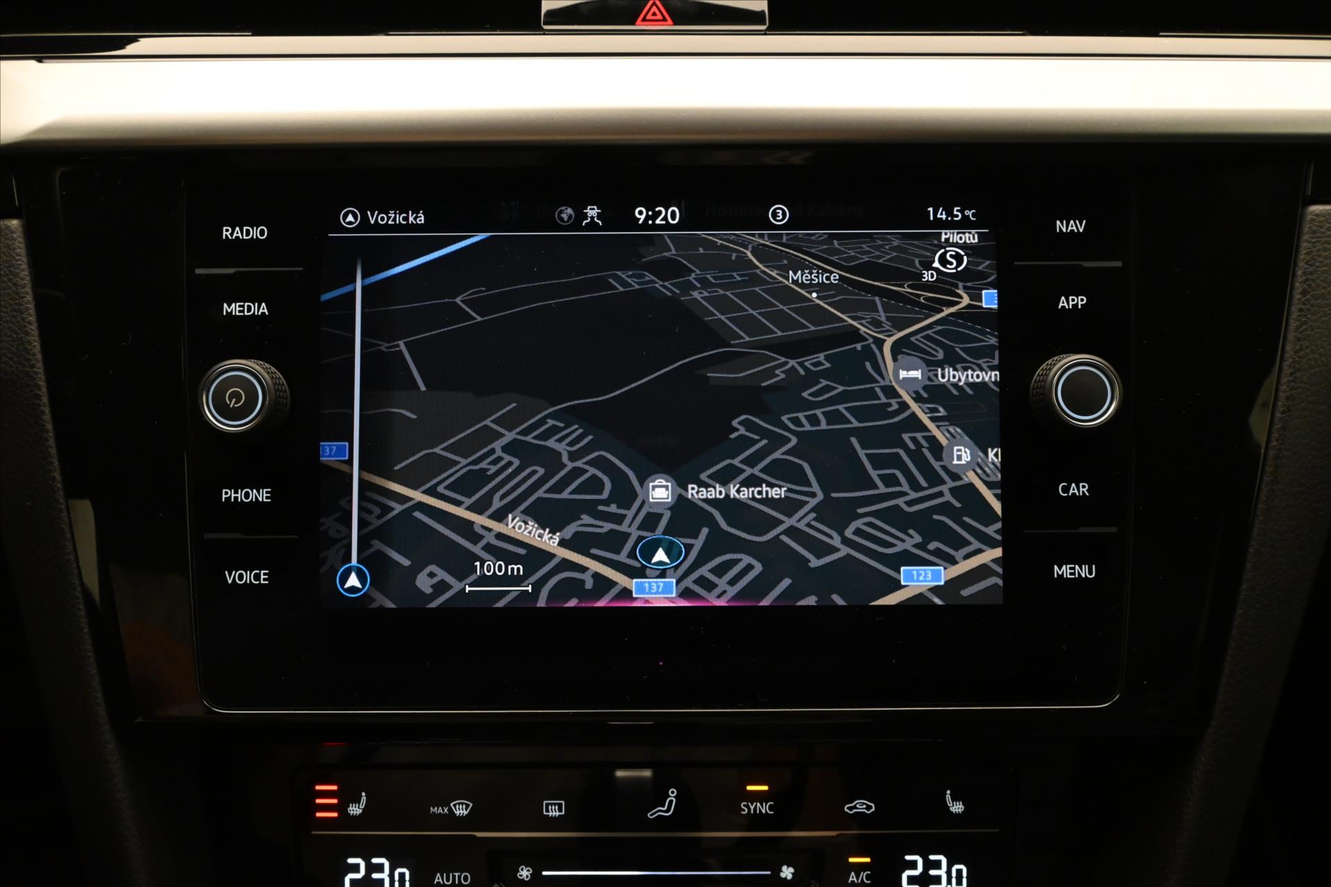 Hlavní fotografie vozu Volkswagen Arteon 2,0 TDI 147 kW DSG 4x4 ELEGANCE Záruka až 5 let (20)