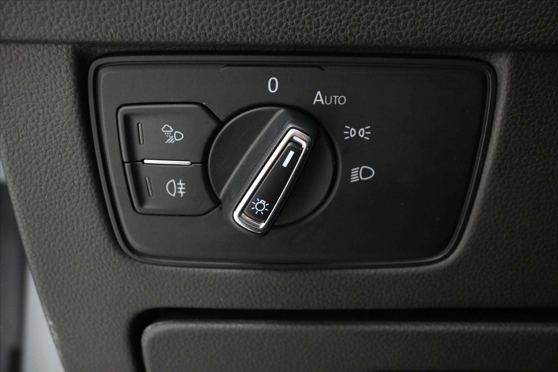 Hlavní fotografie vozu Volkswagen Arteon 2,0 TDI 147 kW DSG 4x4 ELEGANCE Záruka až 5 let (27)