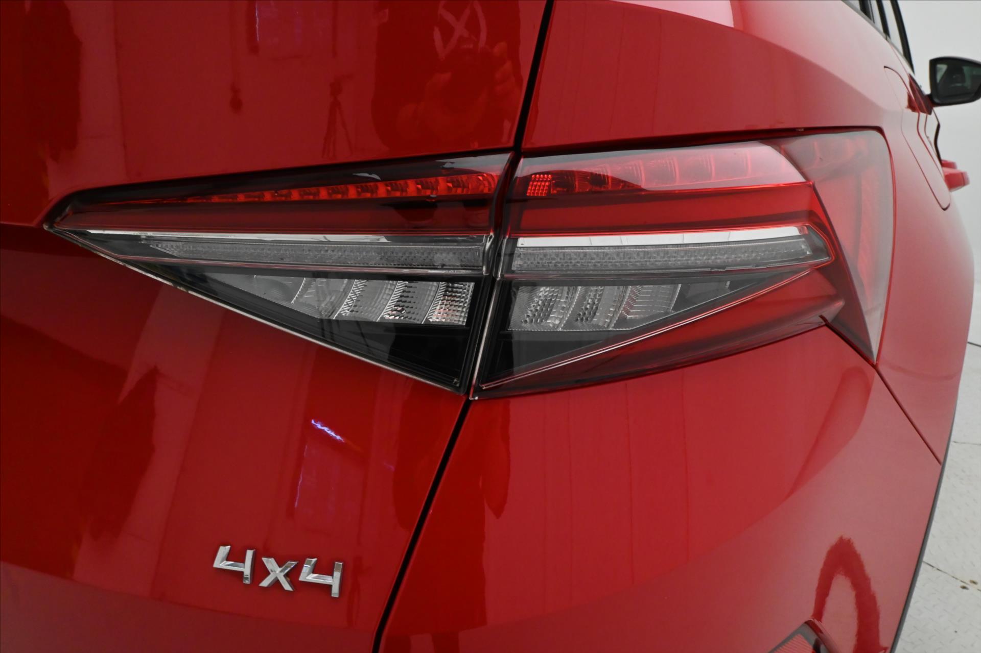 Main photo of the car Skoda Kodiaq 2,0 TDI 147 KW DSG 4X4 TAŽNÉ Záruka až 5 let (31)
