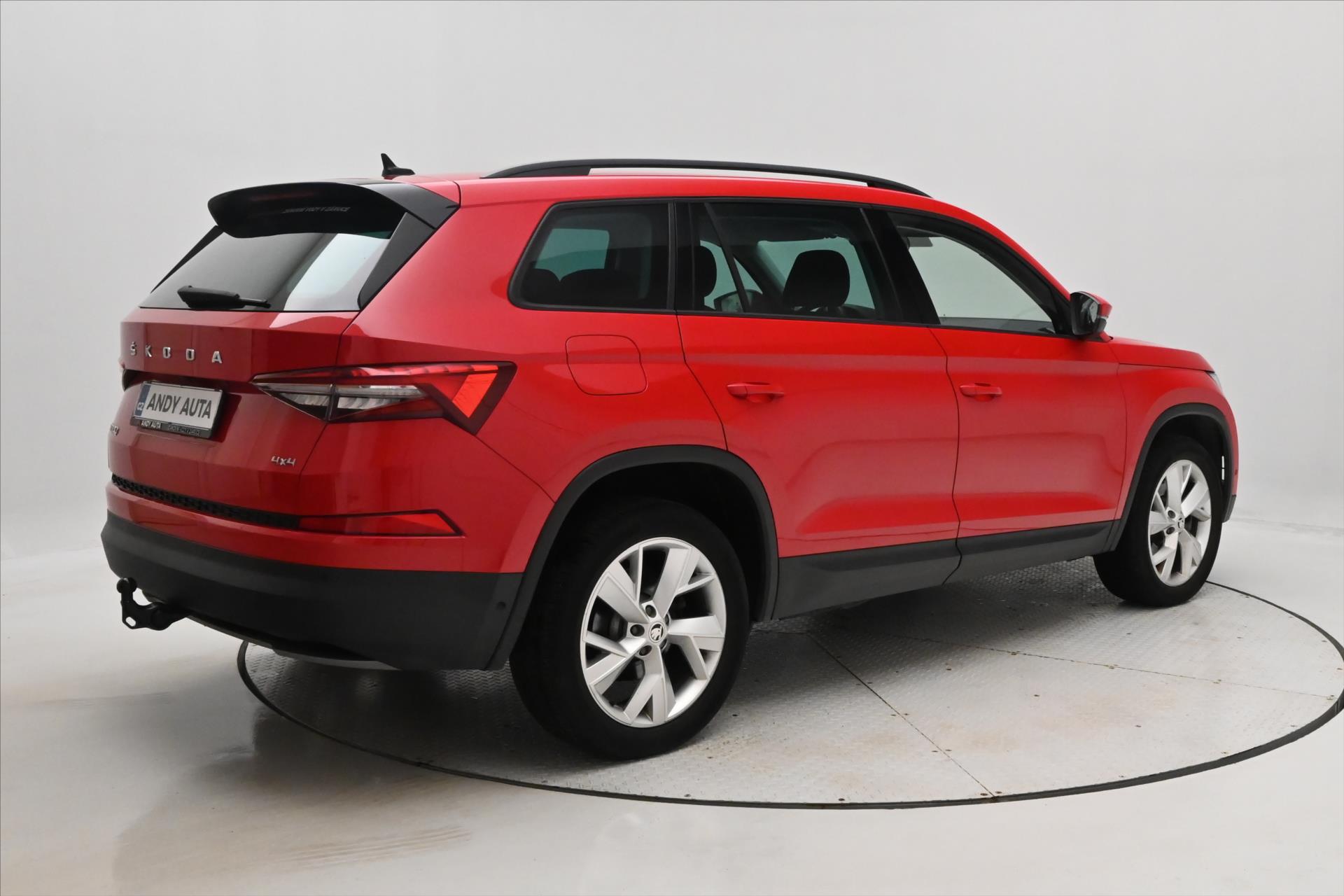 Main photo of the car Skoda Kodiaq 2,0 TDI 147 KW DSG 4X4 TAŽNÉ Záruka až 5 let (5)