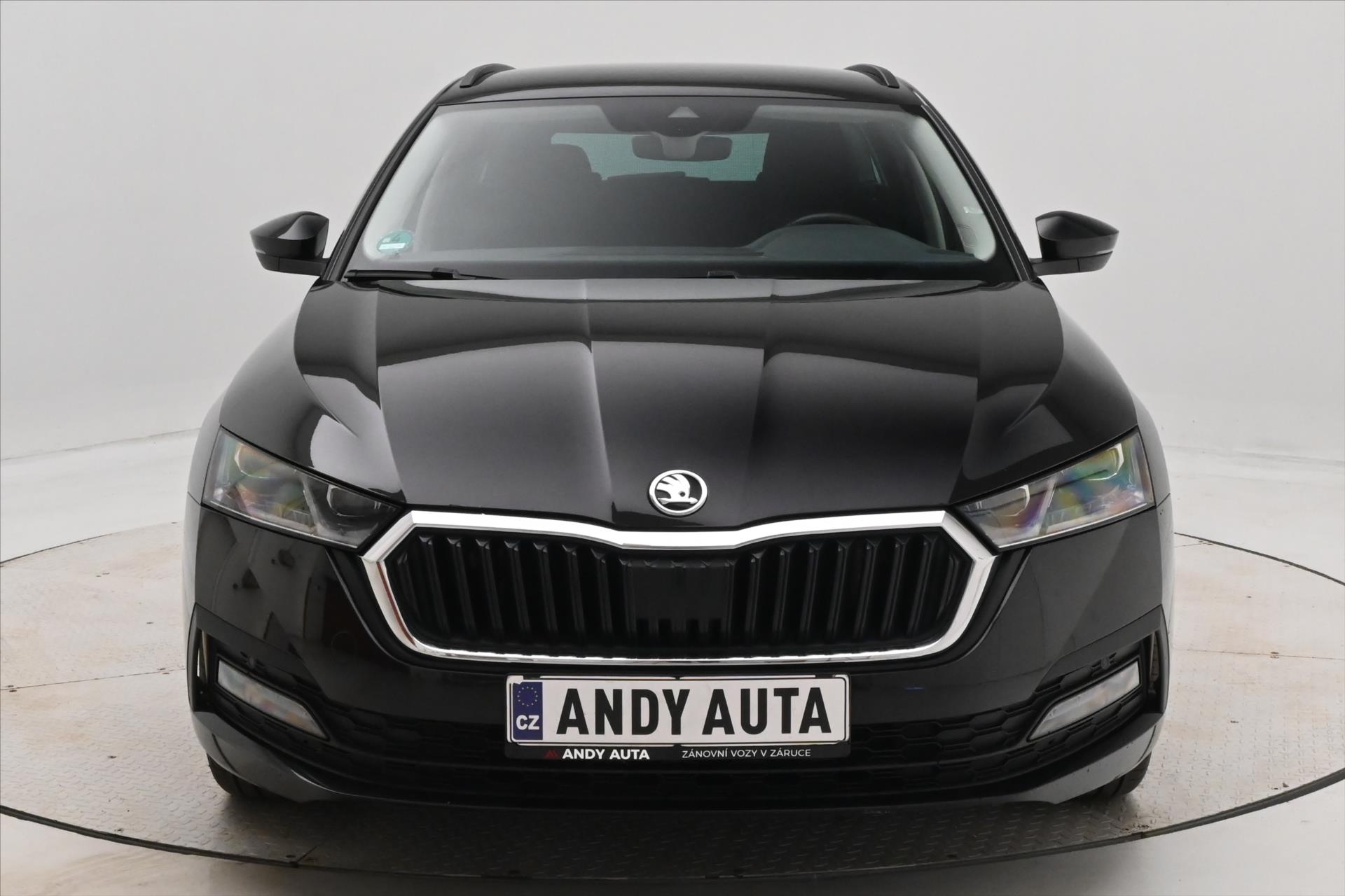 Hlavní fotografie vozu Škoda Octavia 2,0 TDI 110kW LED Matrix Navi Záruka až 5 let (2)