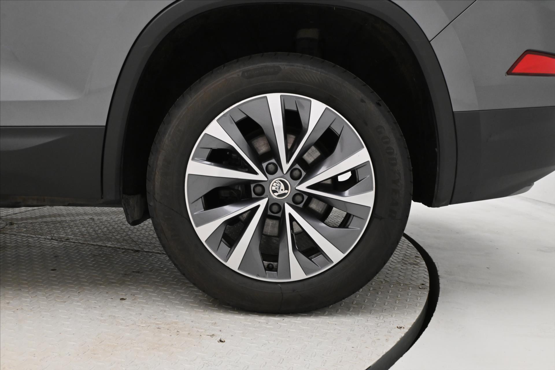 Hlavní fotografie vozu Škoda Kodiaq 2,0 TDI 110kW DSG Ambition Záruka až 5 let (32)