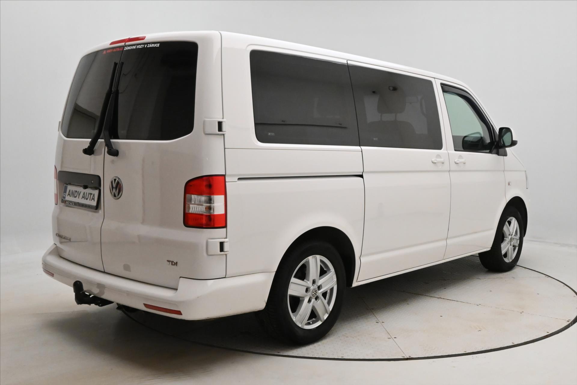 Hlavní fotografie vozu Volkswagen Caravelle 2,0 TDI 132kW Manuál Tažné Záruka až 5 let (5)
