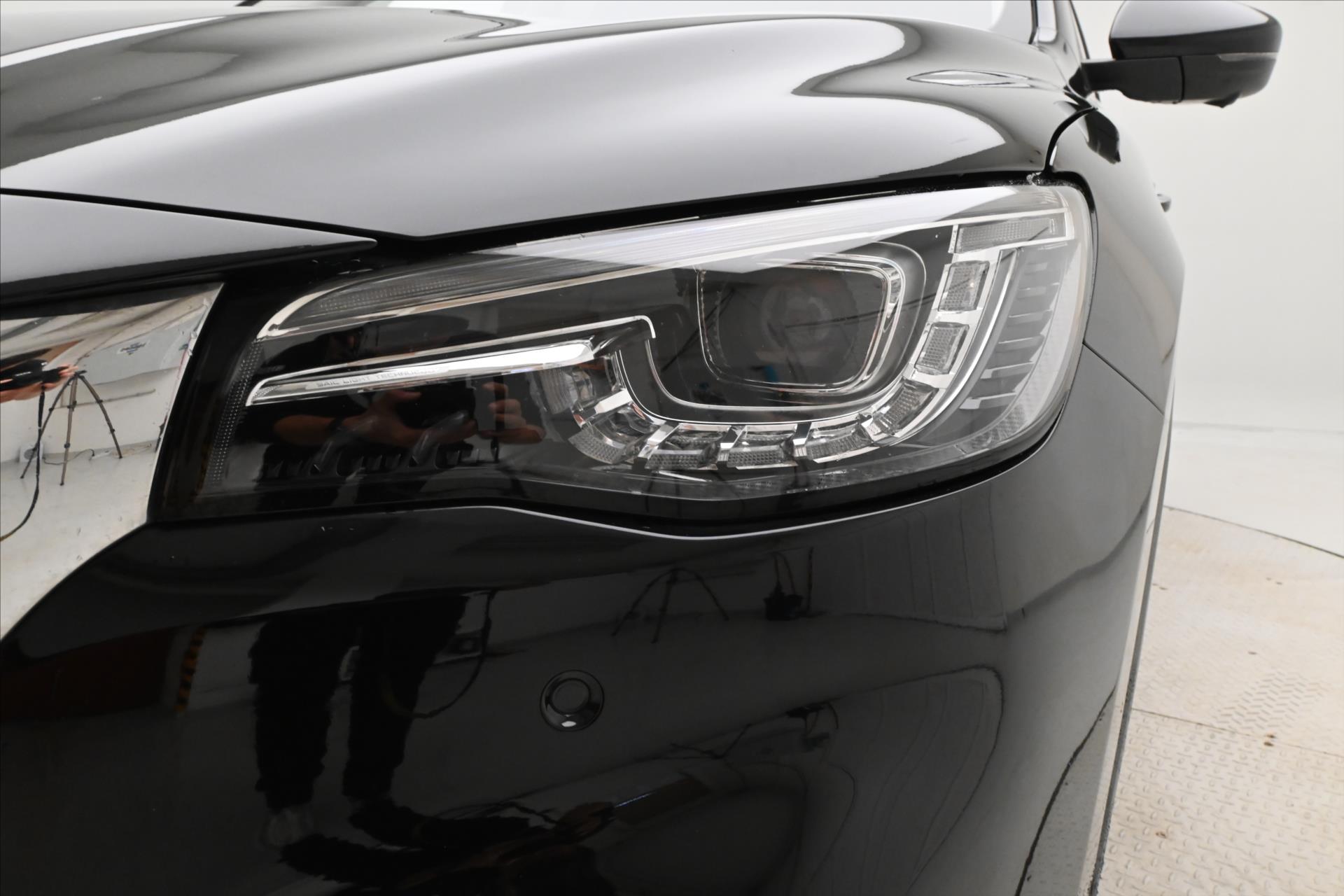 Hlavní fotografie vozu MG eHS 1,5 TGI PHEV 119 kW ELEGANCE Záruka až 5 let (30)