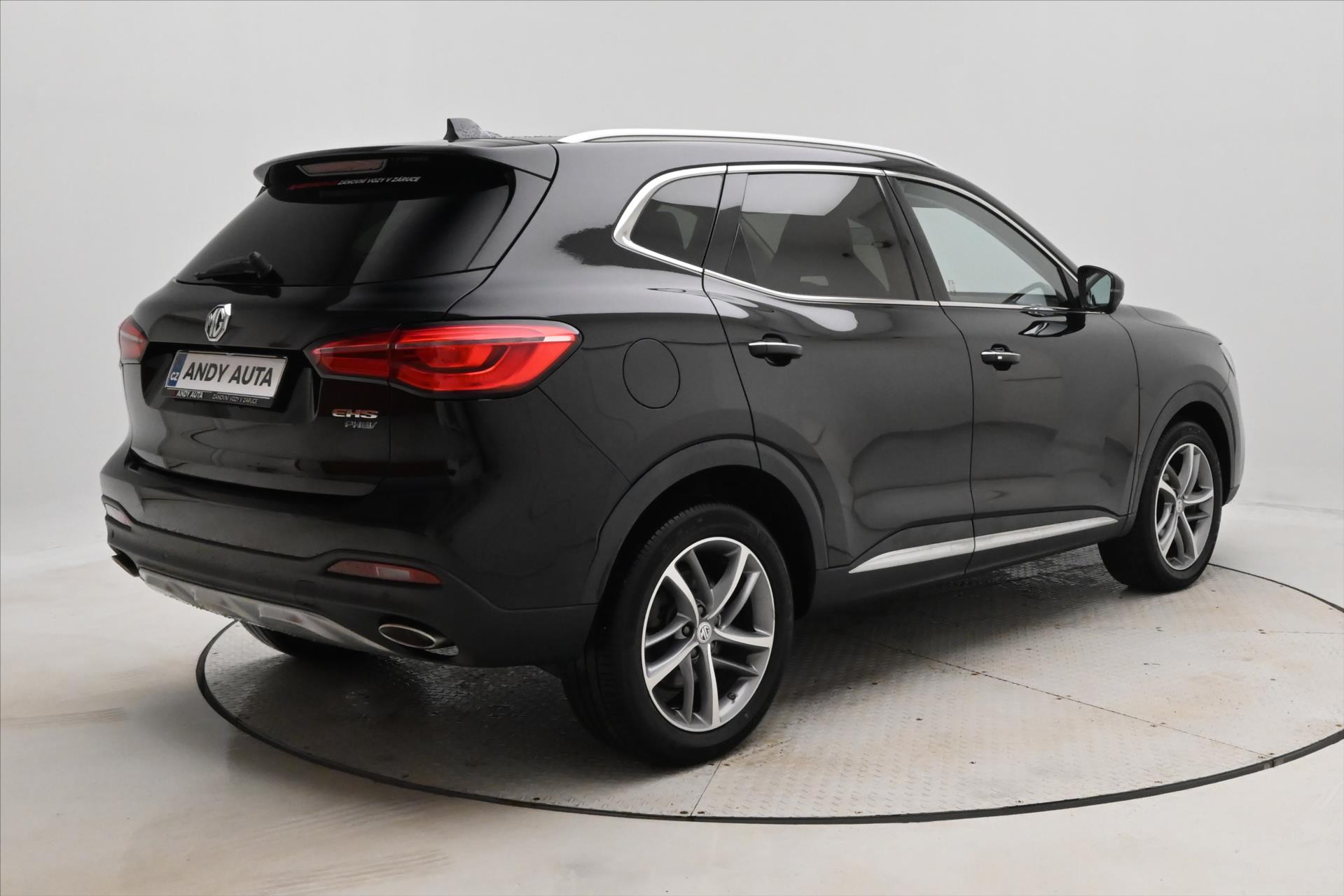 Hlavní fotografie vozu MG eHS 1,5 TGI PHEV 119 kW ELEGANCE Záruka až 5 let (5)