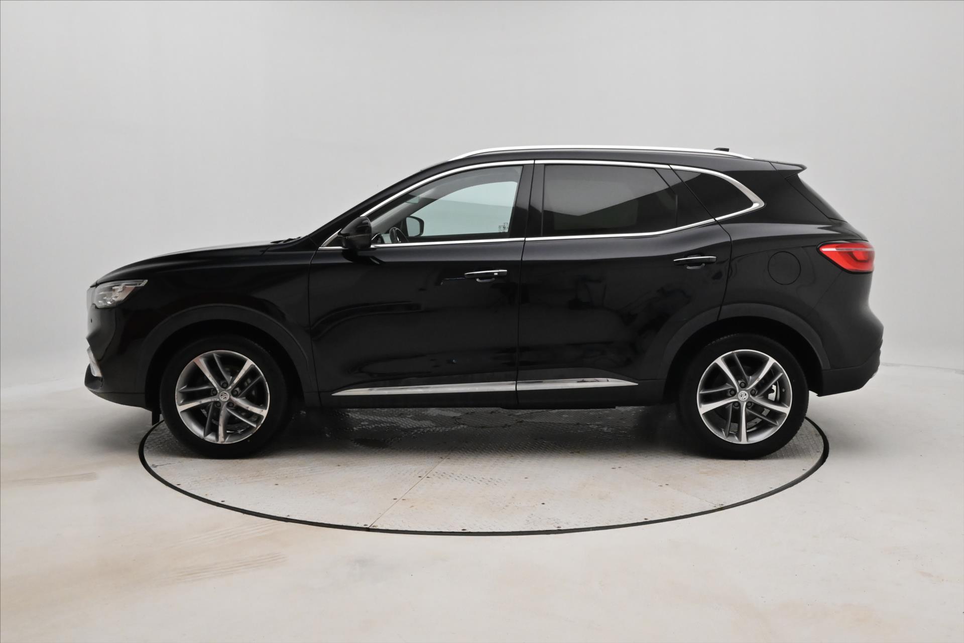 Hlavní fotografie vozu MG eHS 1,5 TGI PHEV 119 kW ELEGANCE Záruka až 5 let (8)