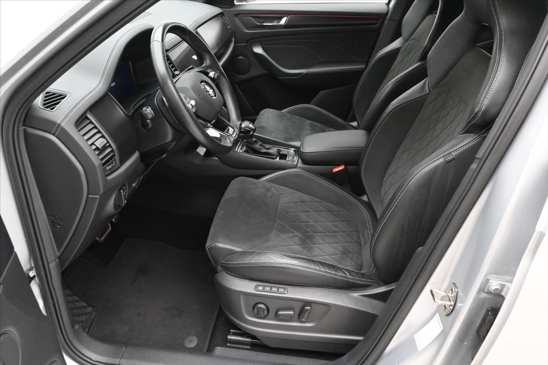 Hlavní fotografie vozu Škoda Kodiaq 2,0 TDI 147 kW DSG 4x4 Sportline Záruka až 5 let (13)