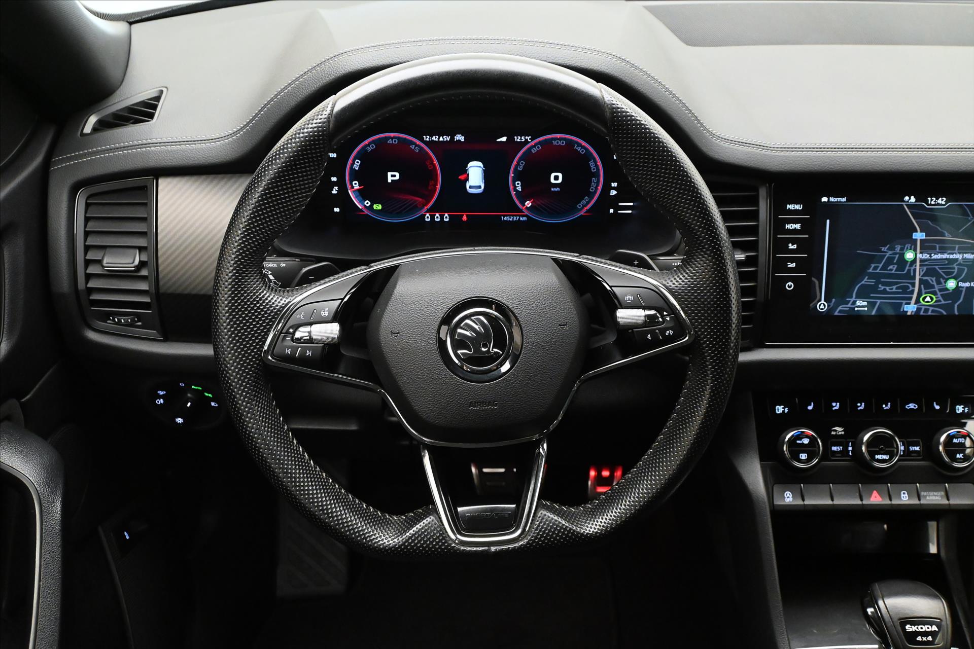 Hlavní fotografie vozu Škoda Kodiaq 2,0 TDI 147 kW DSG 4x4 Sportline Záruka až 5 let (18)