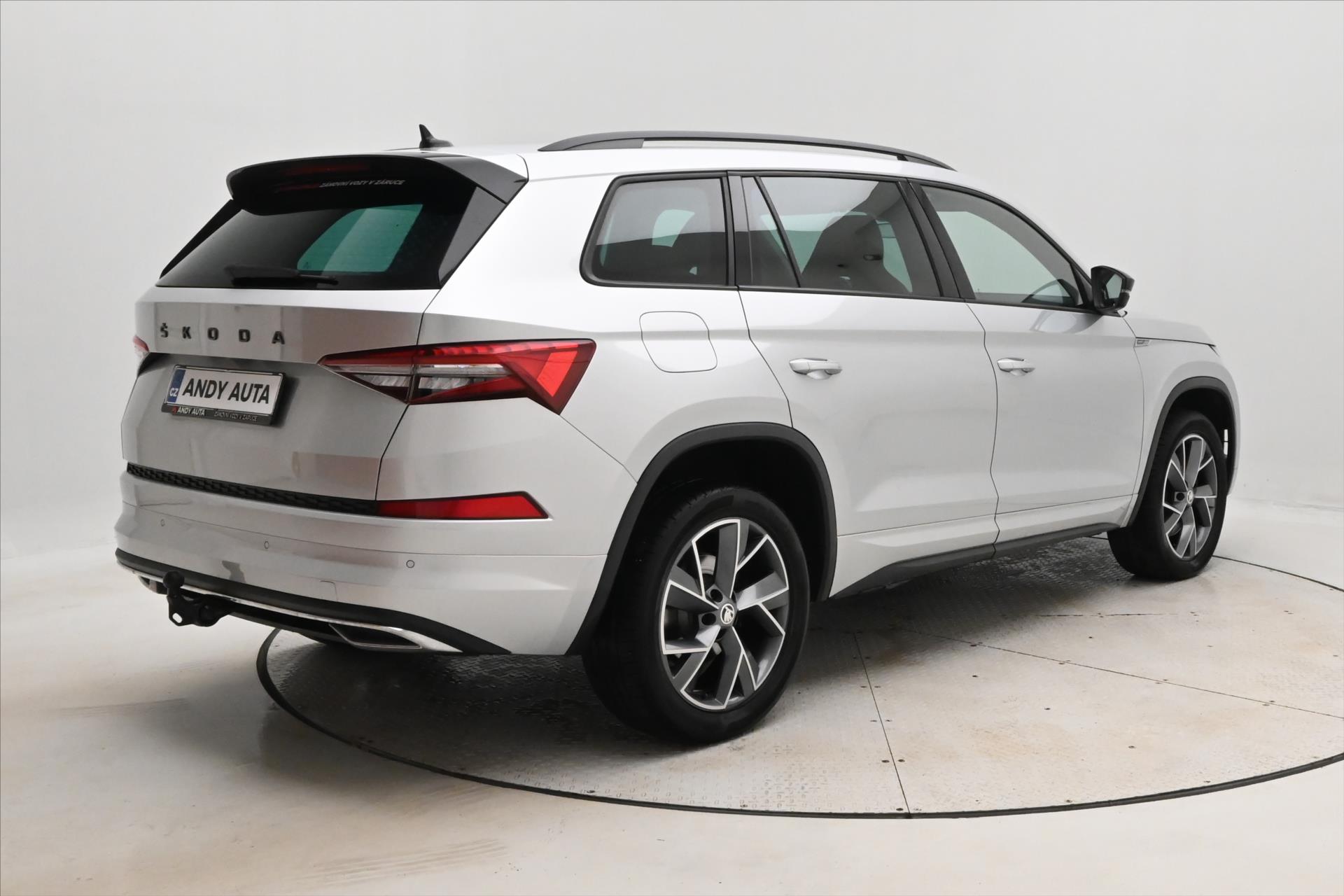 Hlavní fotografie vozu Škoda Kodiaq 2,0 TDI 147 kW DSG 4x4 Sportline Záruka až 5 let (5)