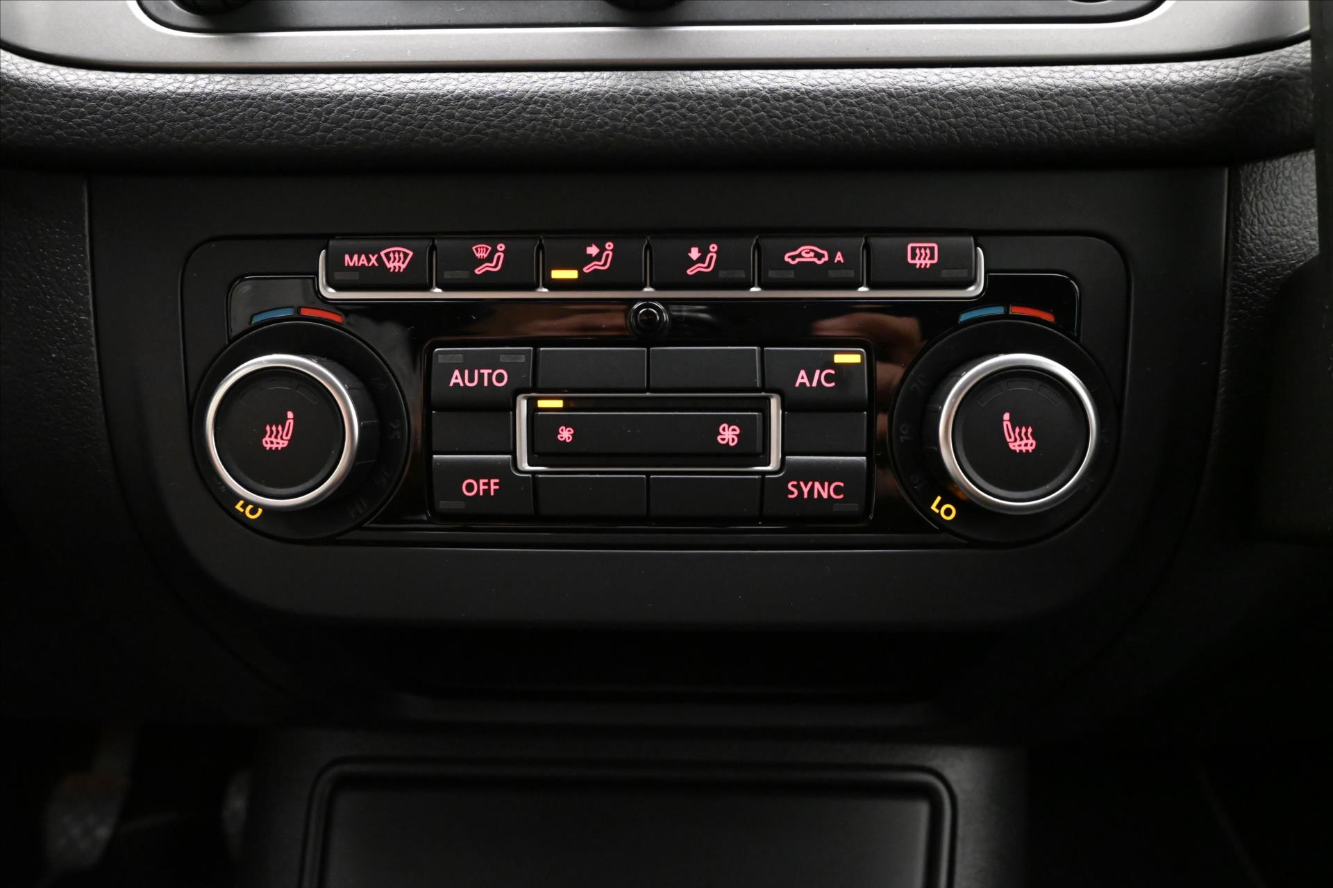 Main photo of the car Volkswagen Tiguan 2,0 TDI 103kW 4x4 Manuál Záruka až 5 let (21)