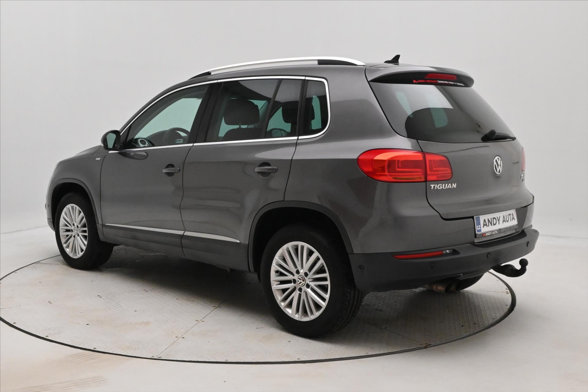Main photo of the car Volkswagen Tiguan 2,0 TDI 103kW 4x4 Manuál Záruka až 5 let (7)