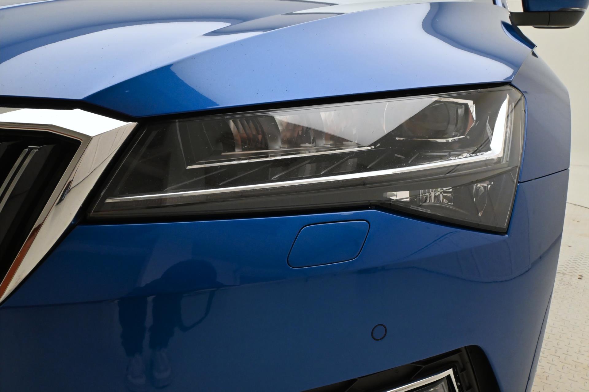 Hlavní fotografie vozu Škoda Superb 2,0 TDI 110 kW DSG Style Záruka až 5 let (29)