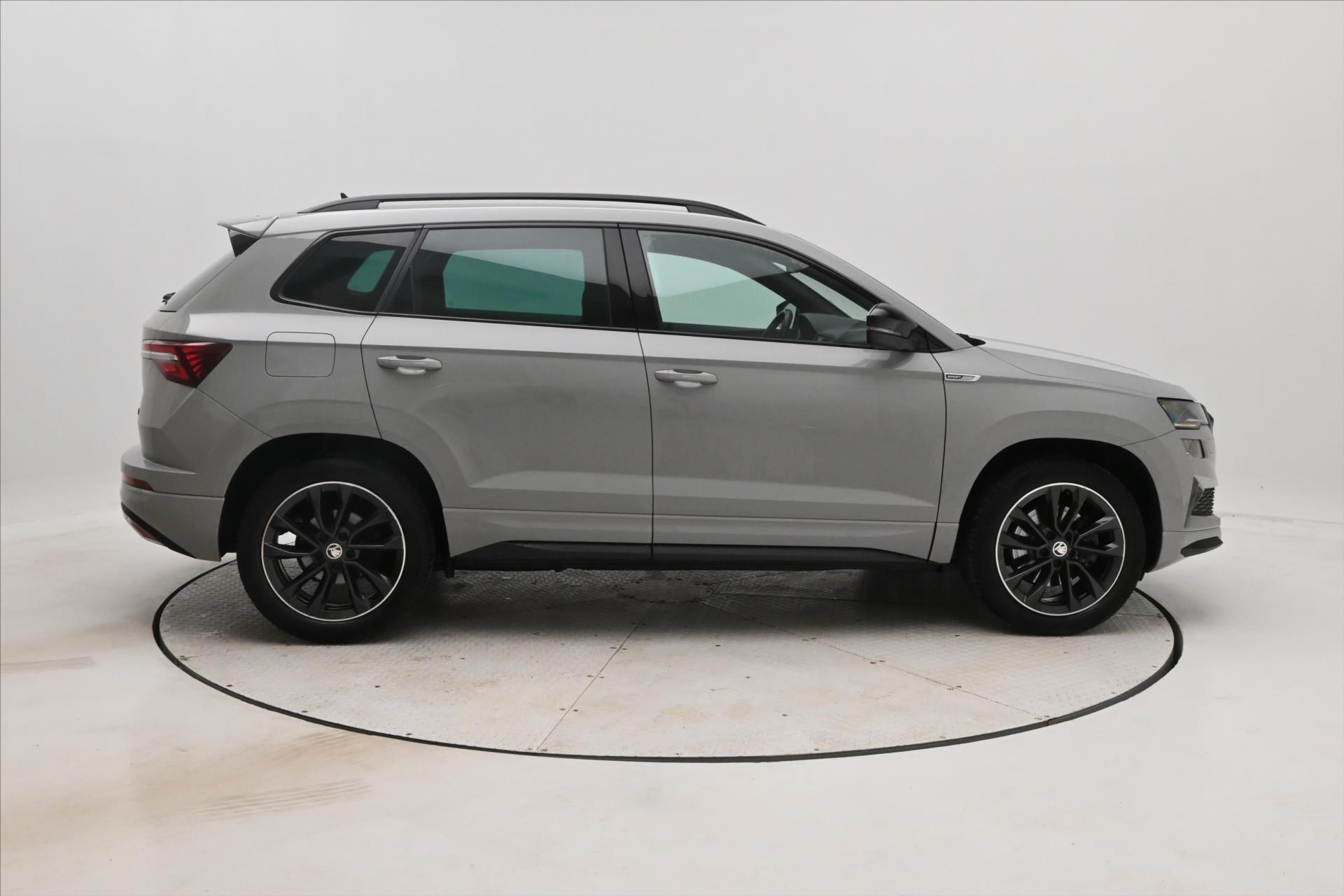 Hlavní fotografie vozu Škoda Karoq 2,0 TDI 110kW DSG 4x4 Sportline Záruka až 5 let (4)