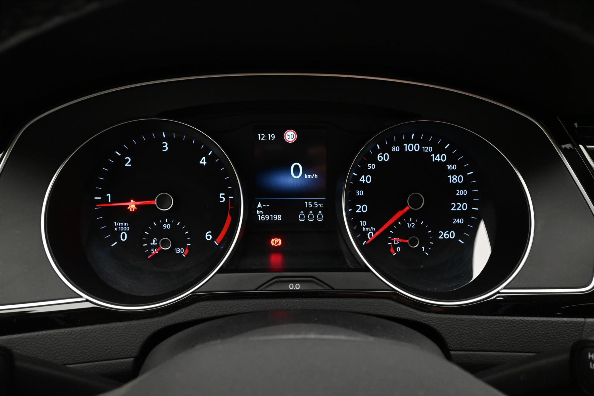 Main photo of the car Volkswagen Passat 2,0 TDI 110kW Business Záruka až 5 let (13)