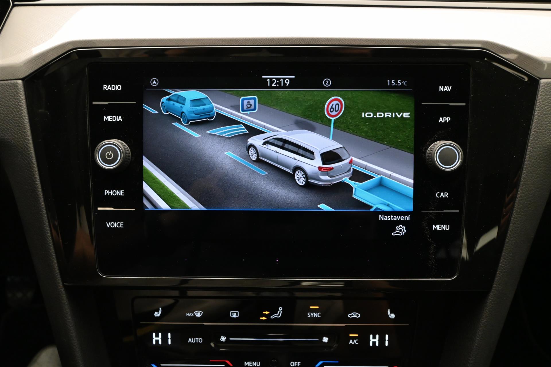 Main photo of the car Volkswagen Passat 2,0 TDI 110kW Business Záruka až 5 let (16)