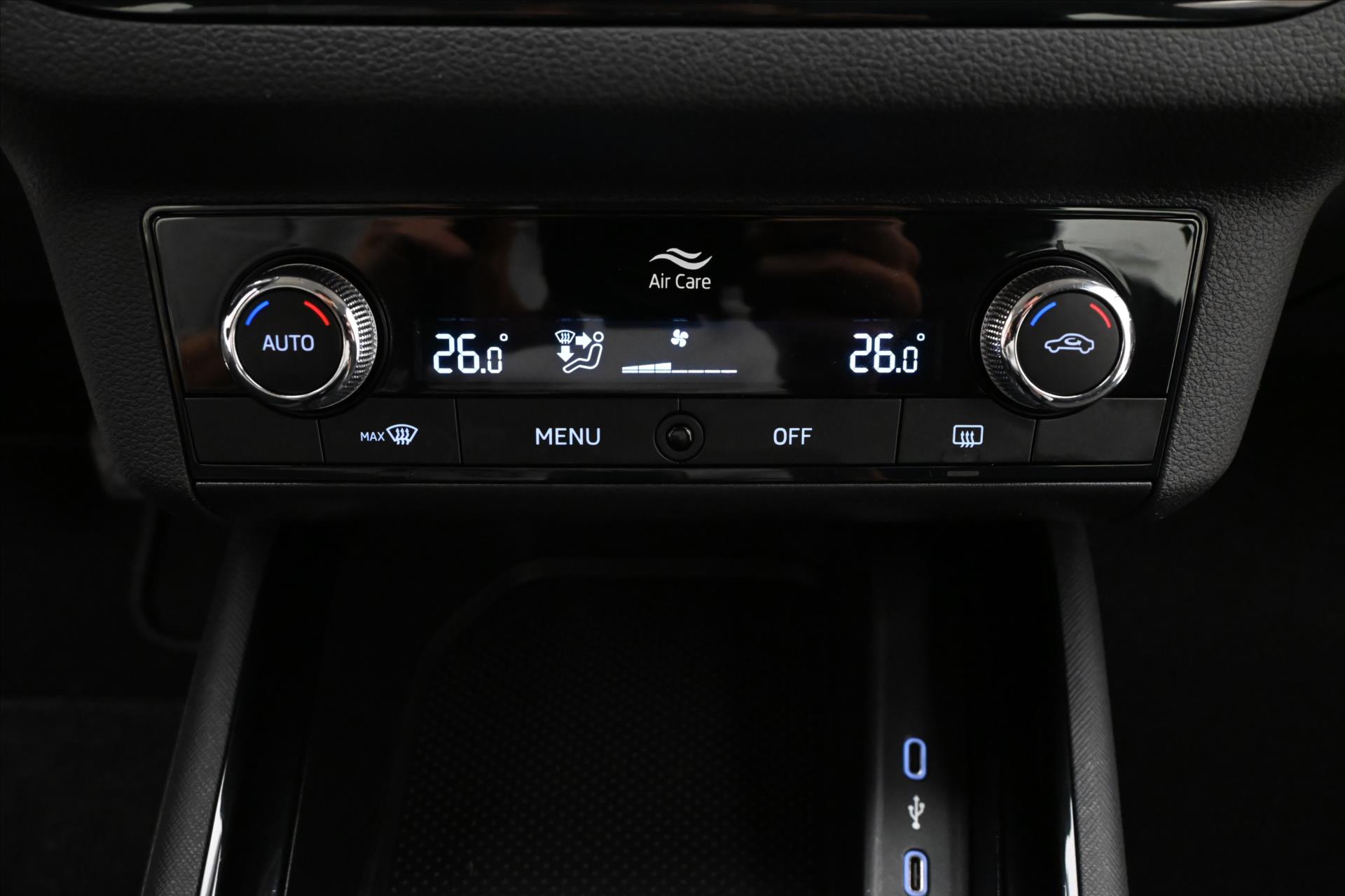 Main photo of the car Skoda Kamiq 1,0 TSI 81 kW Ambiente Záruka až 5 let (21)