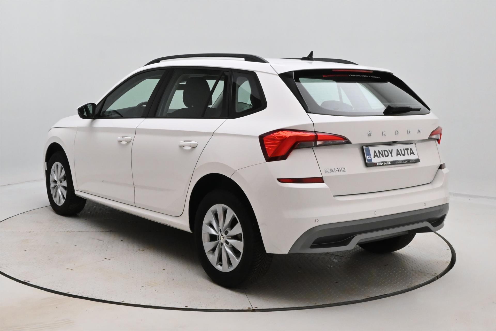 Main photo of the car Skoda Kamiq 1,0 TSI 81 kW Ambiente Záruka až 5 let (7)