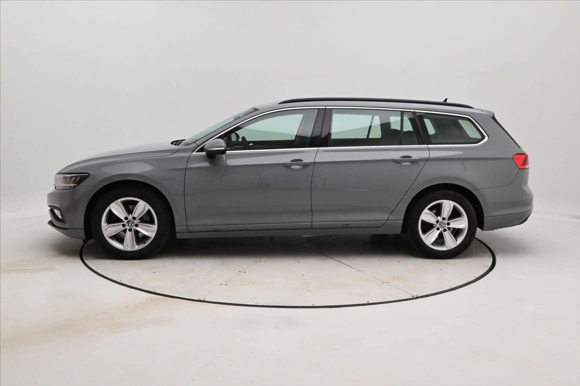 Hlavní fotografie vozu Volkswagen Passat 2,0 TDI 147kW DSG 4x4 Business Záruka až 5 let (8)