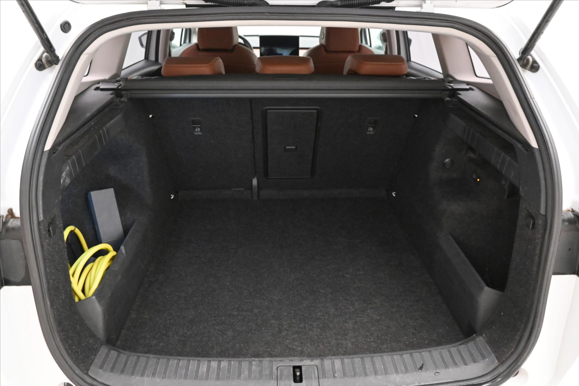 Hlavní fotografie vozu Škoda Enyaq iV 80 150kW 77kWh SOH 92% Záruka až 3 roky (9)