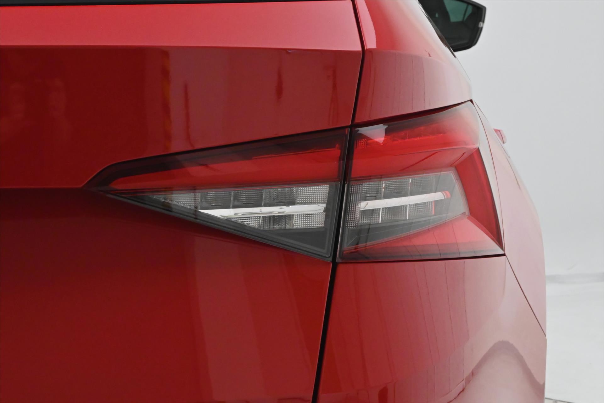Hlavní fotografie vozu Škoda Kodiaq 1,5 TSI 110kW Sportline Business Záruka až 5 let (30)