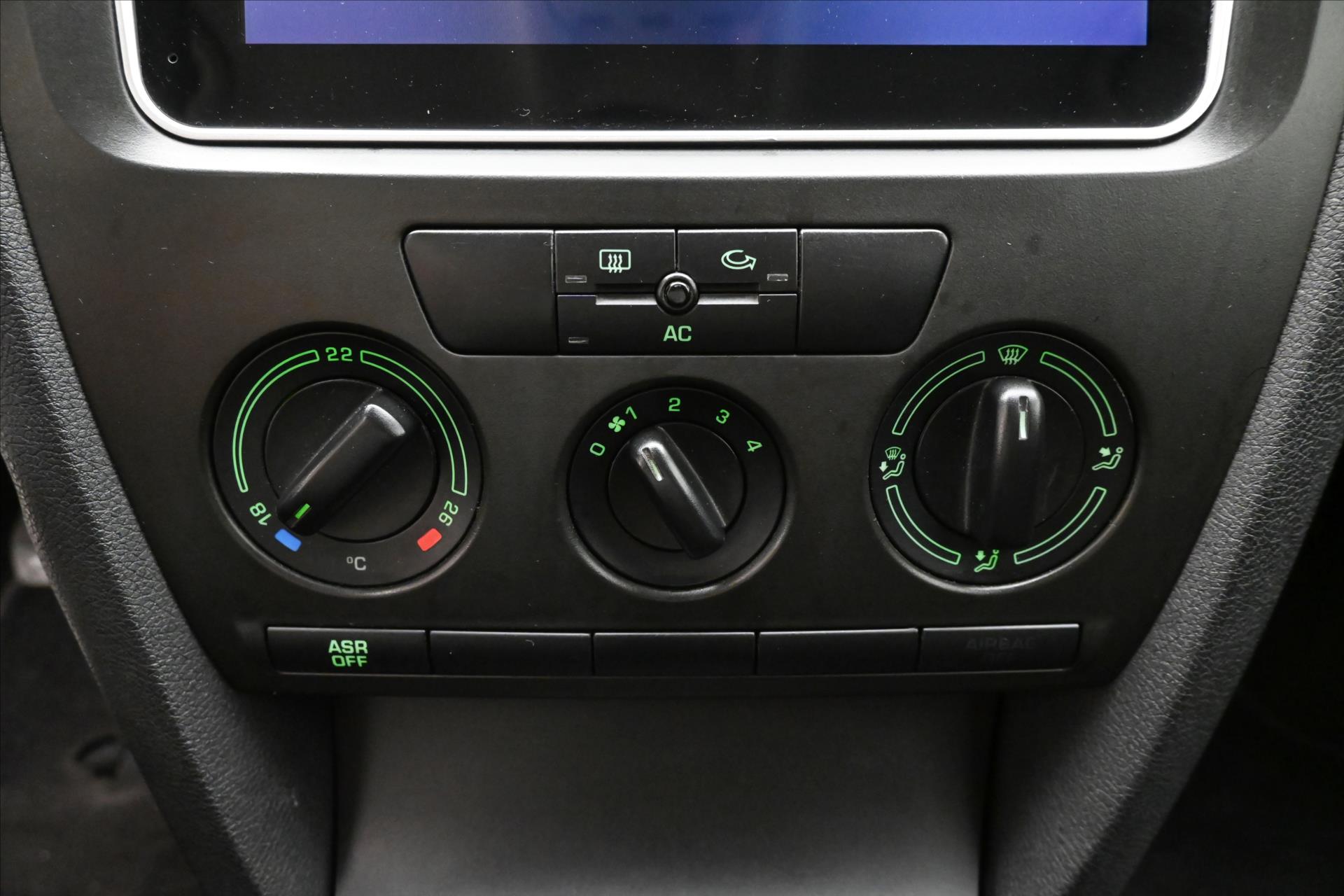Main photo of the car Skoda Octavia 1,9 TDI 77kW STK do 3/2028 (20)