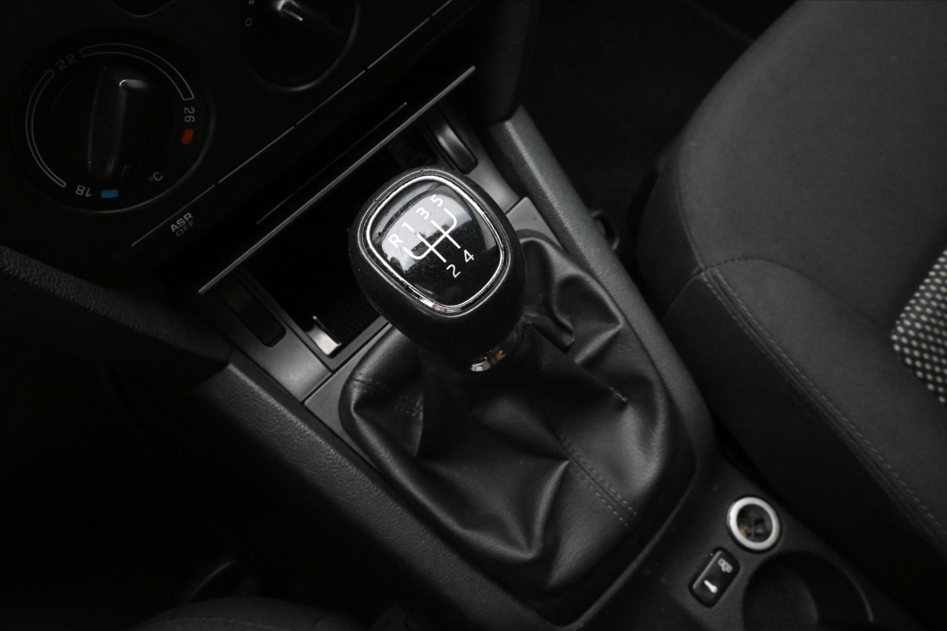 Main photo of the car Skoda Octavia 1,9 TDI 77kW STK do 3/2028 (21)